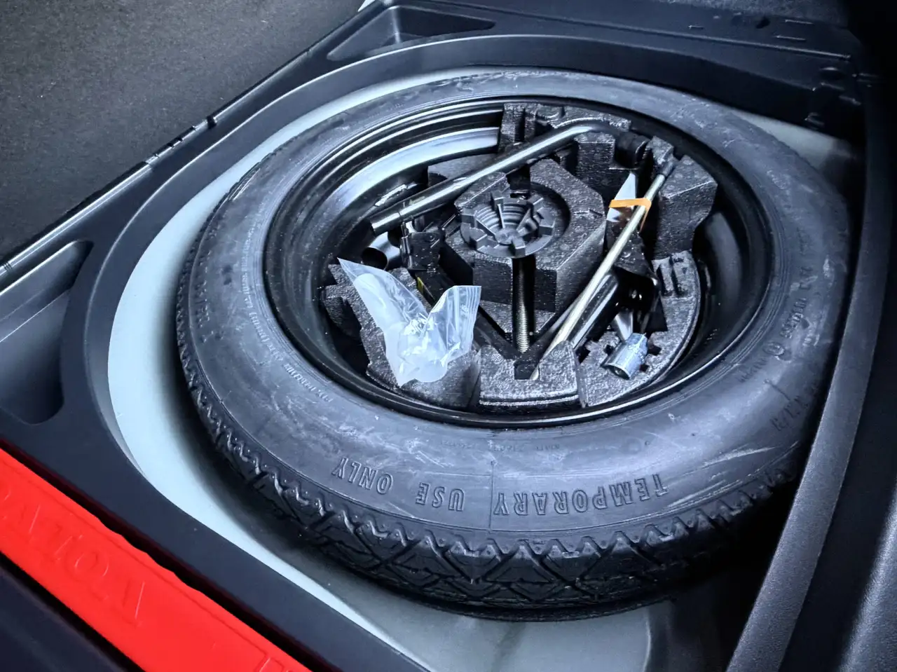 Volvo V40 — photo 25 sur 25