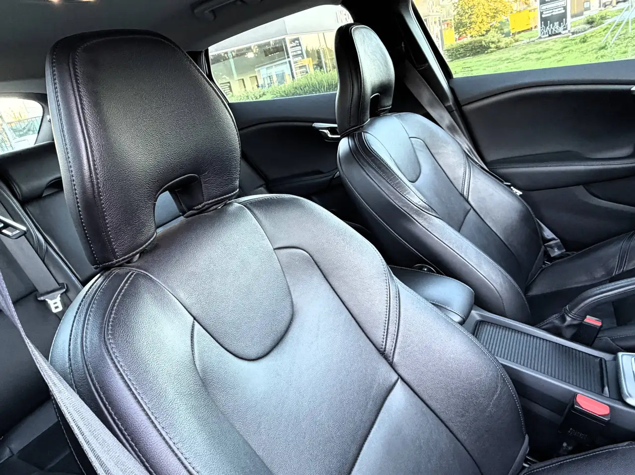 Volvo V40 — photo 18 sur 25