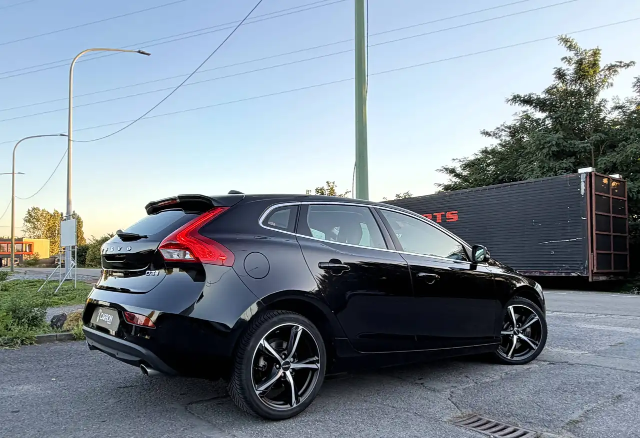 Volvo V40 — photo 10 sur 25