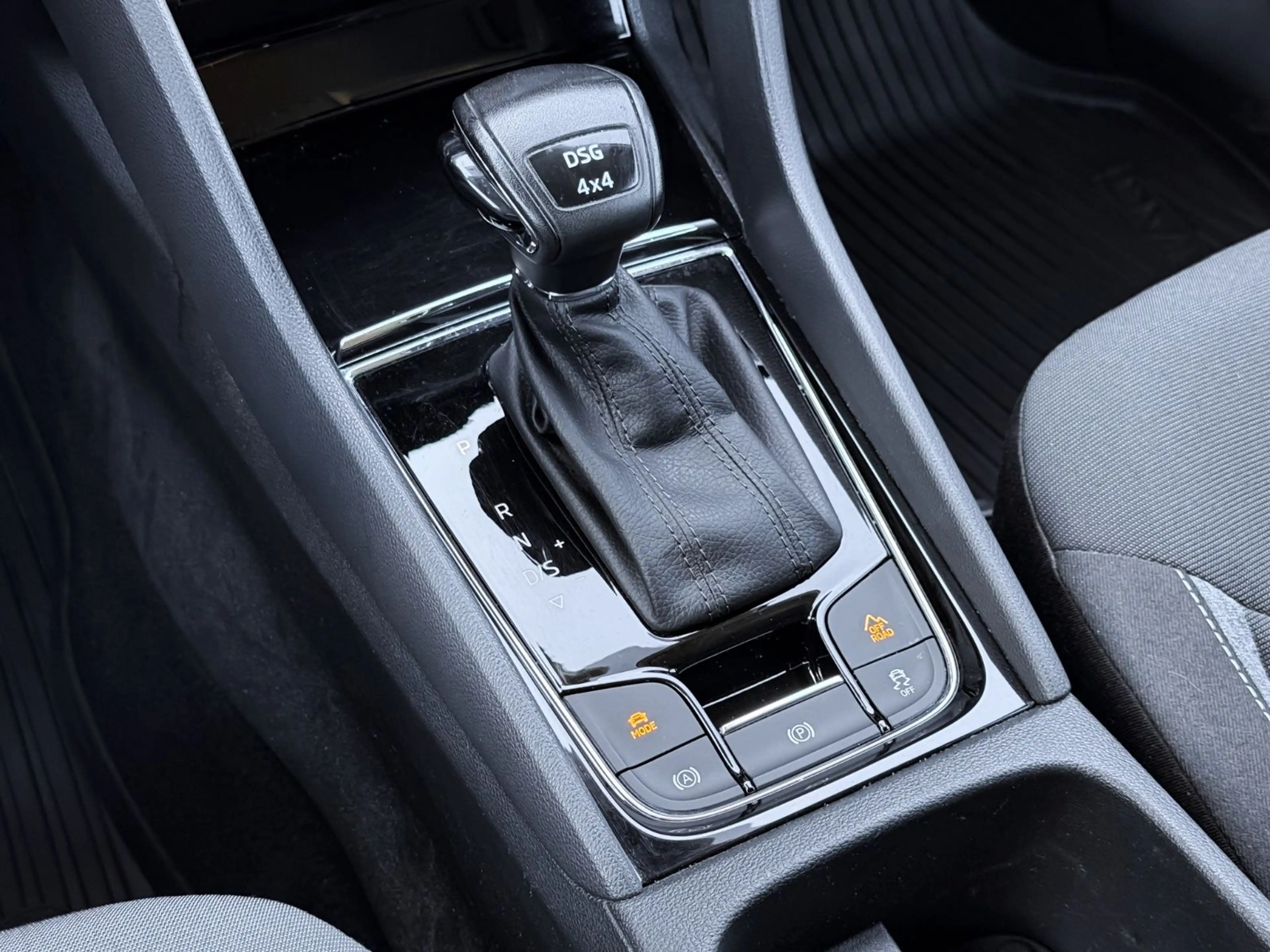 Skoda Kodiaq 4x4 DSG|ACC|LED|VIRTUAL|360|AHK|STANDHZ — photo 12