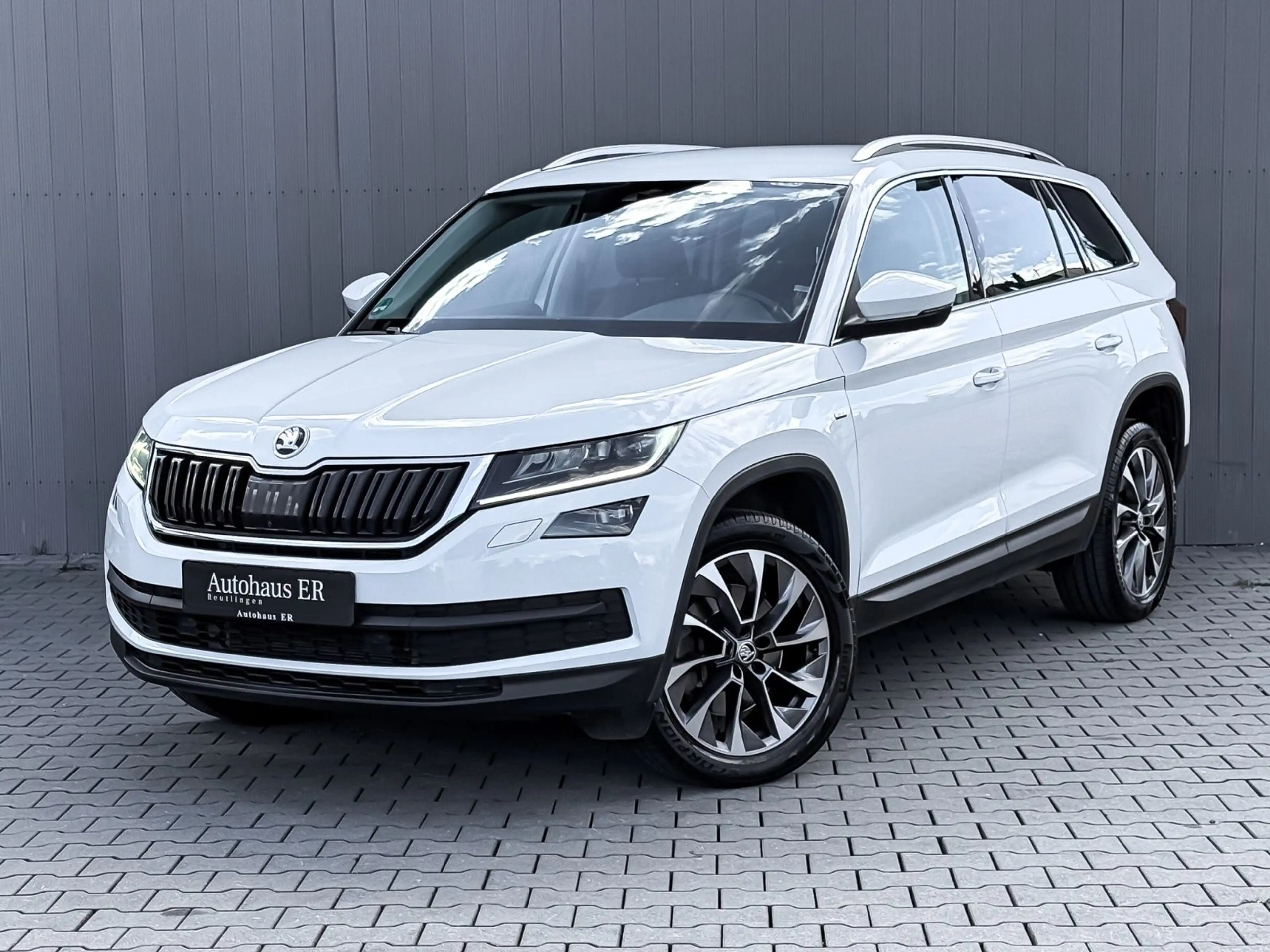Skoda Kodiaq 4x4 DSG|ACC|LED|VIRTUAL|360|AHK|STANDHZ