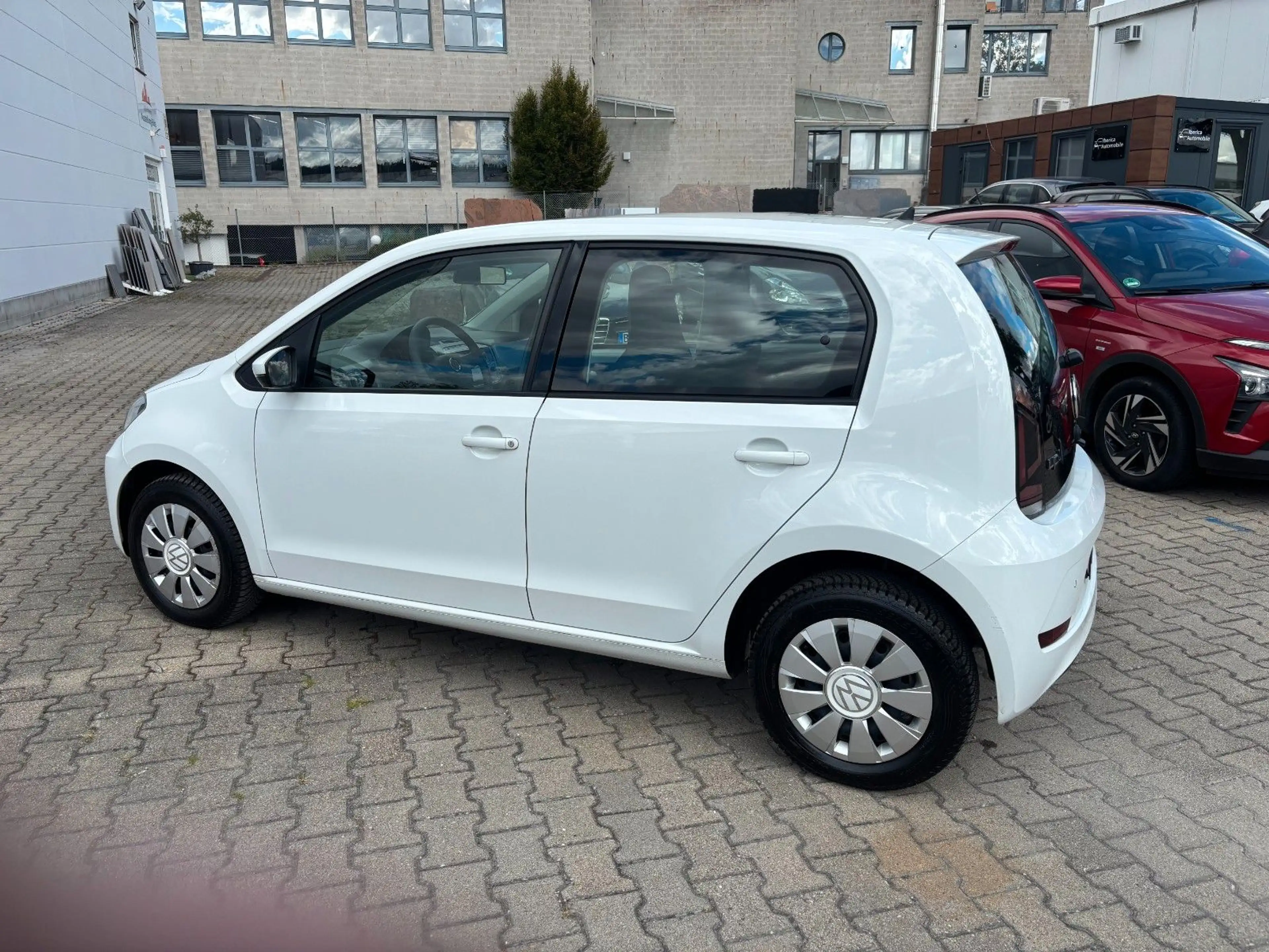 Volkswagen up! *KLIMA*4-Türer*SHZG*PDC*TEMP*KAMERA*SPUR*Eur6 — photo 19