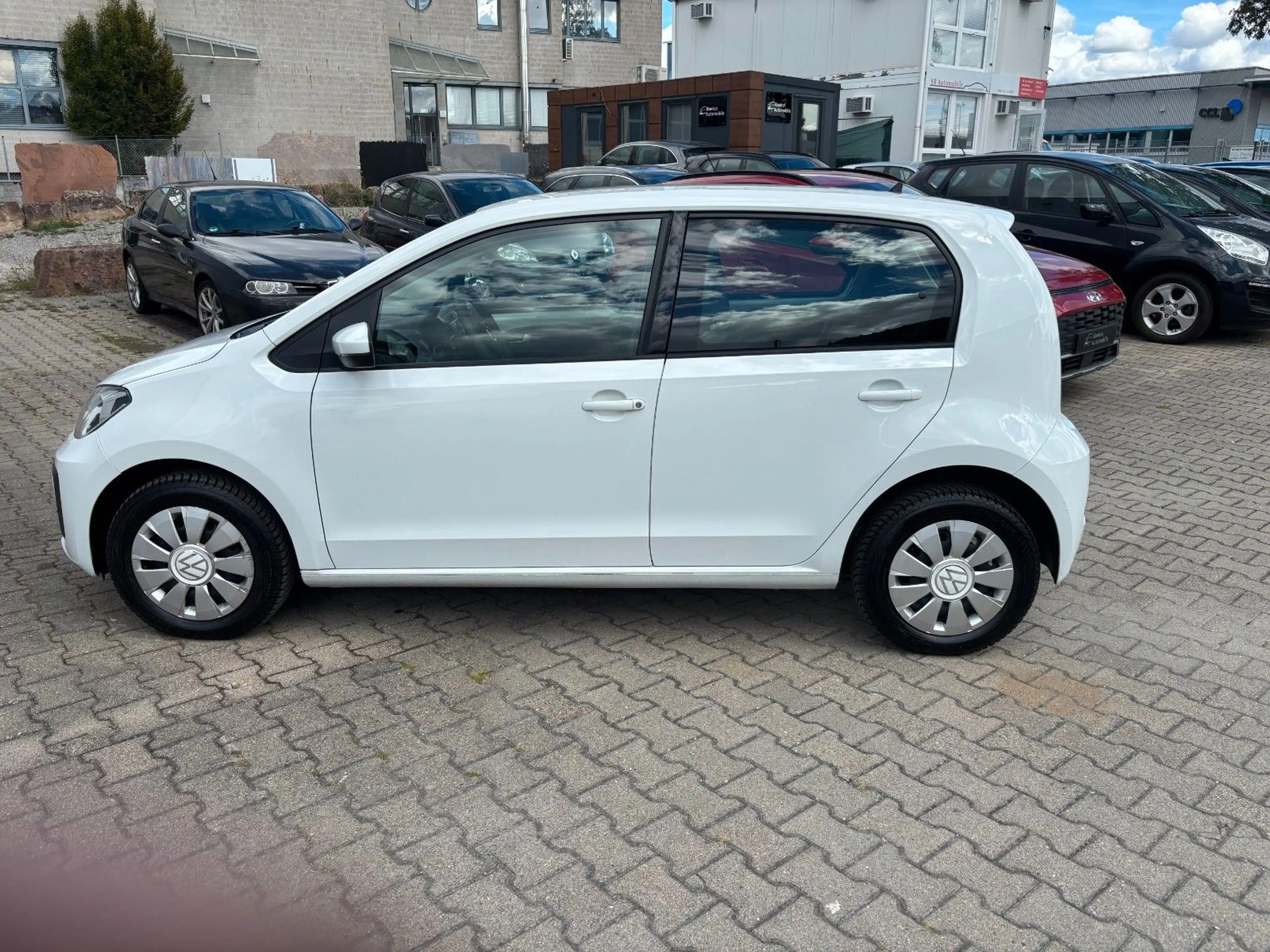 Volkswagen up! *KLIMA*4-Türer*SHZG*PDC*TEMP*KAMERA*SPUR*Eur6