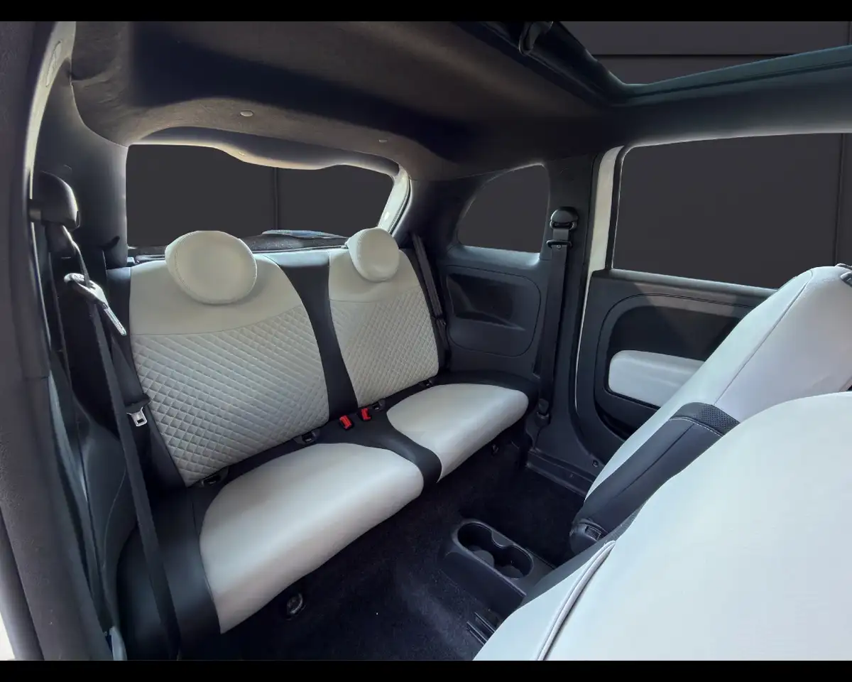 Fiat 500 1.0 Hybrid Dolcevita, миниатюра 18
