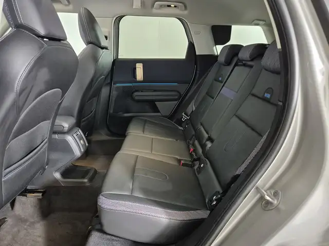Mini Countryman view 8