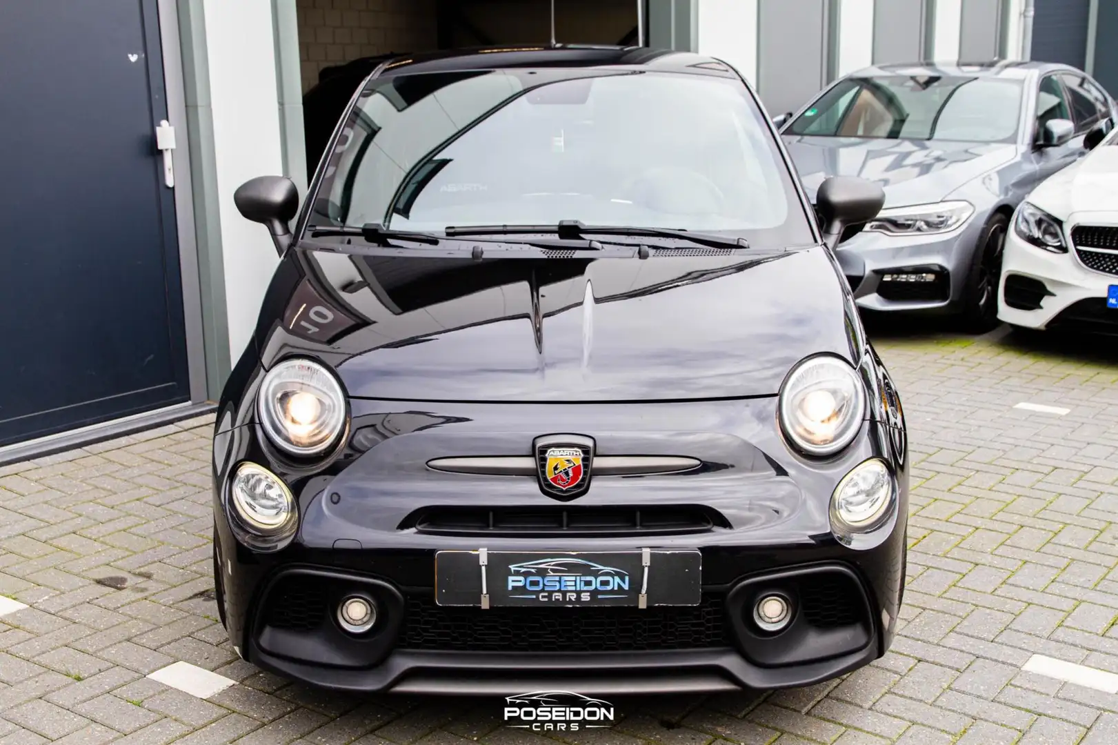 Fiat 500 Abarth Competizione 70th Anniversary BEATS | CARPLAY Zwart - 2
