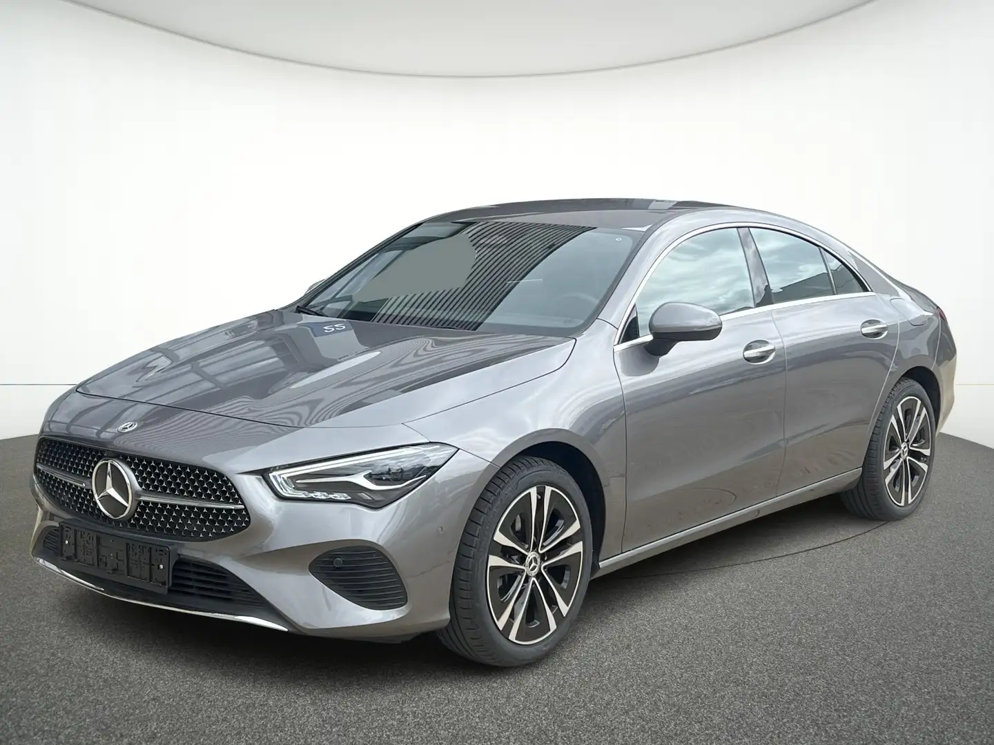 Mercedes-Benz CLA 200 Luxury Line Šedá - 1