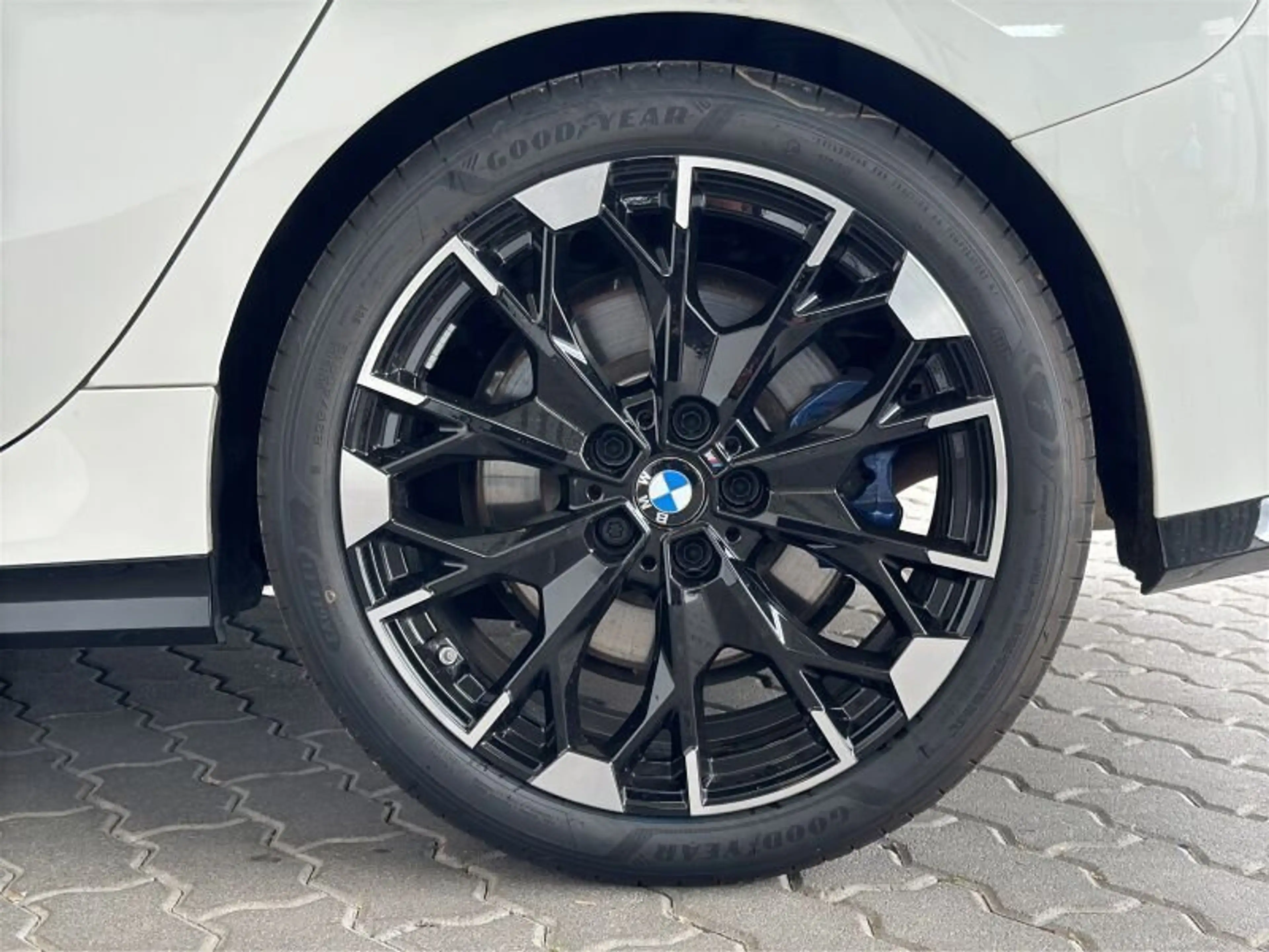 BMW 135 M xDrive Limousine Navi.LED.360°.AHK.ACC.KfZg — photo 10