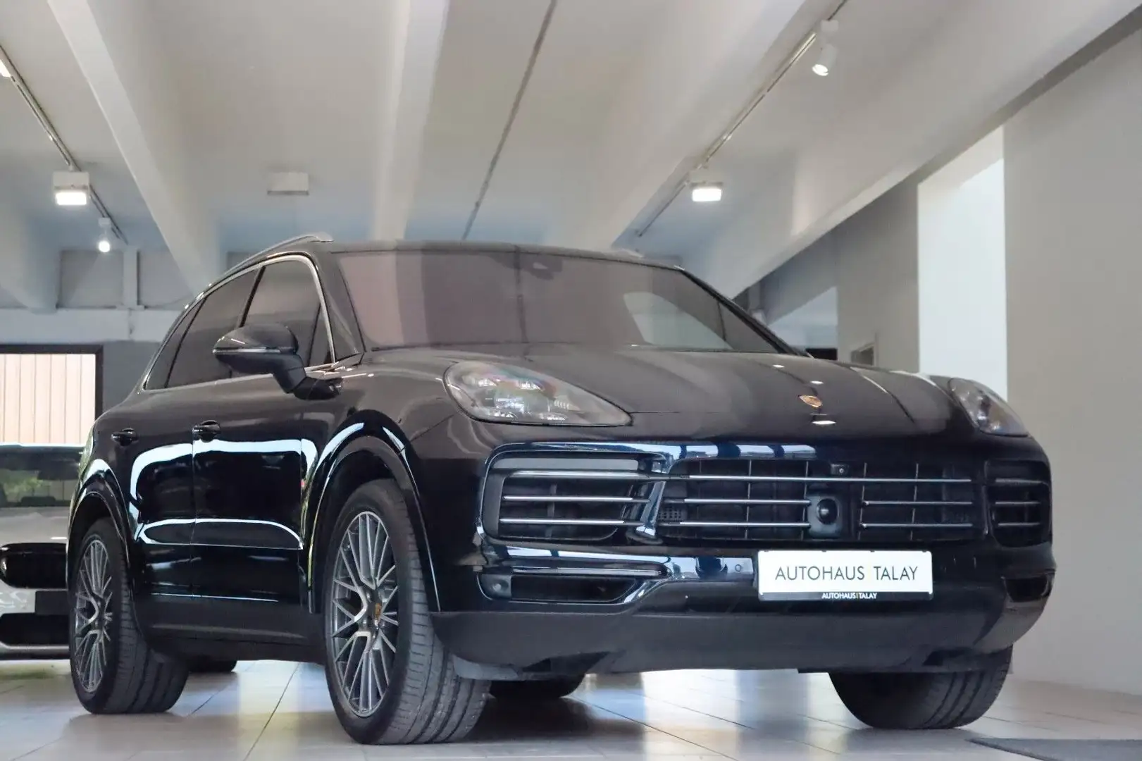 Porsche Cayenne S Pano/BURM/Softcl./Chrono/Matrix Blue - 1