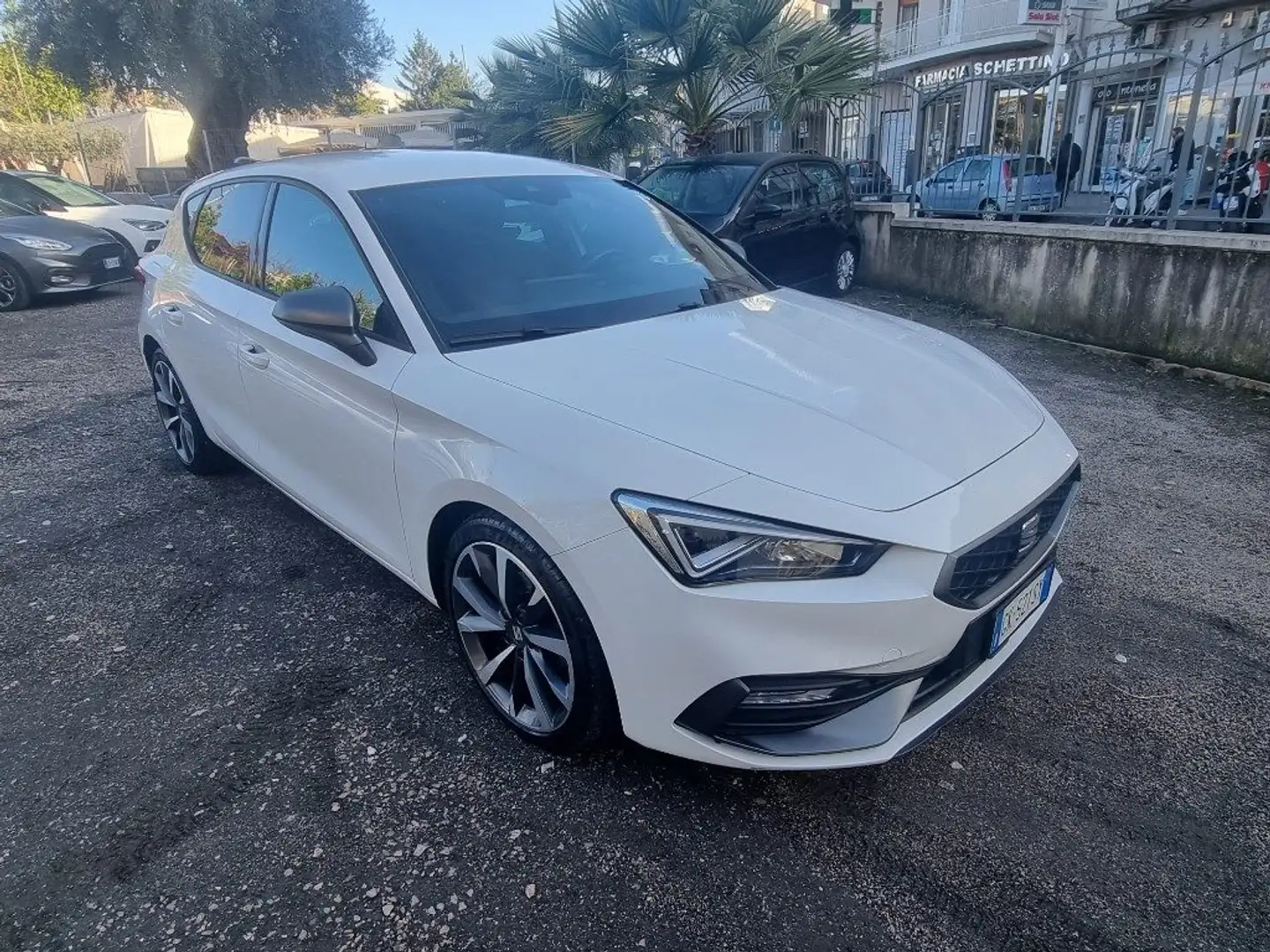 SEAT Leon 2.0 TDI 150 CV DSG FR Bianco - 2
