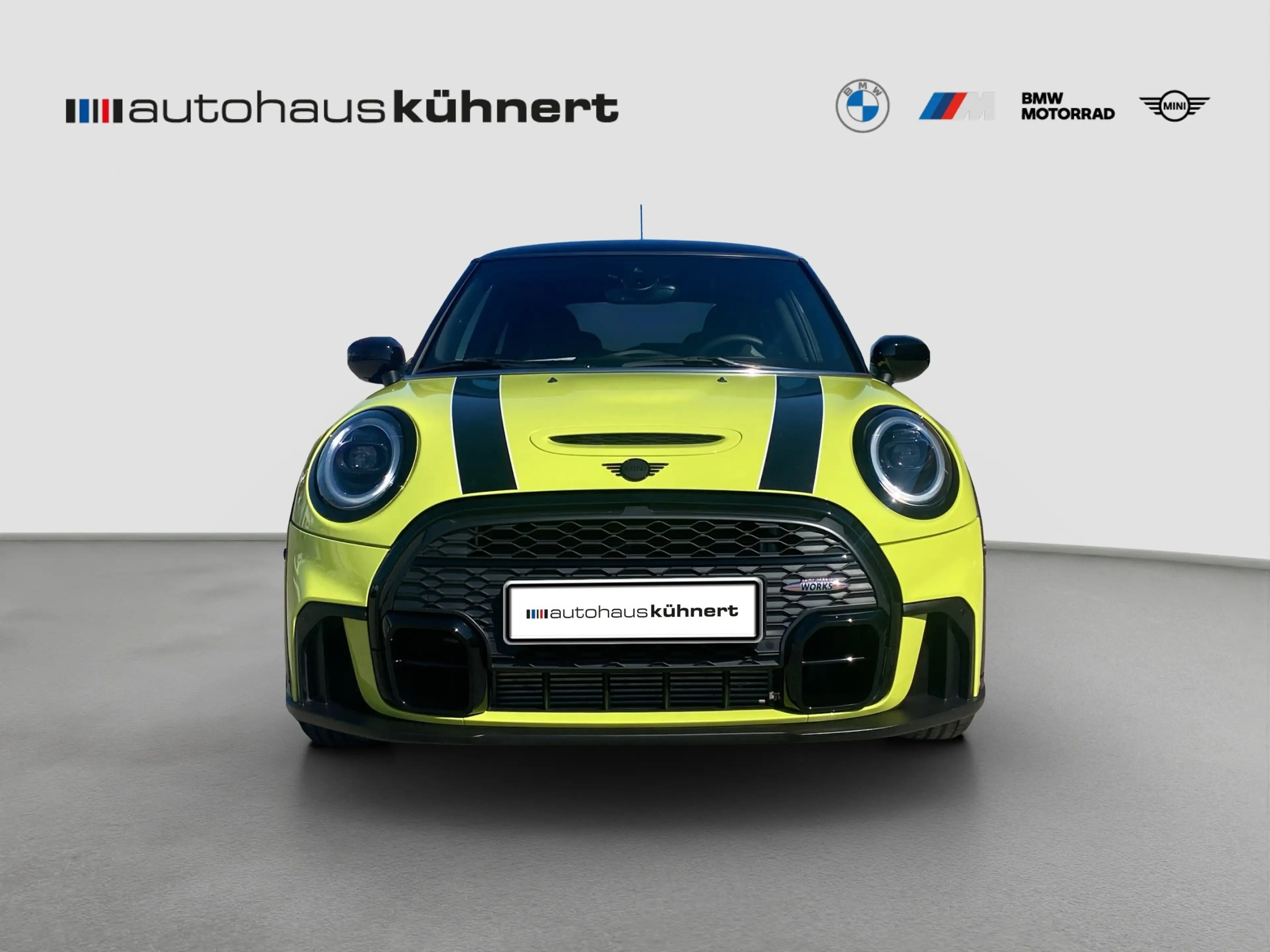 MINI Cooper S JCW Trim LED ACC DrvAss HUD RFK Carplay — photo 3