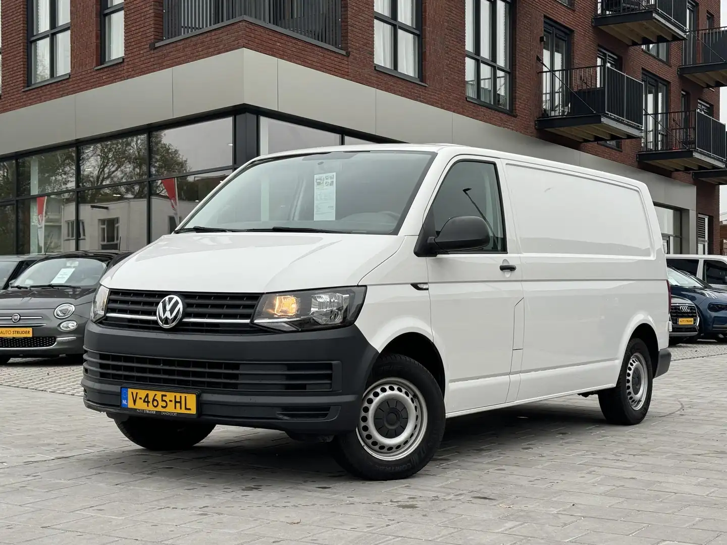 Volkswagen T6 Transporter 2.0 TDI L2H1 Economy Euro 6 | 105pk | Achterdeuren Wit - 1