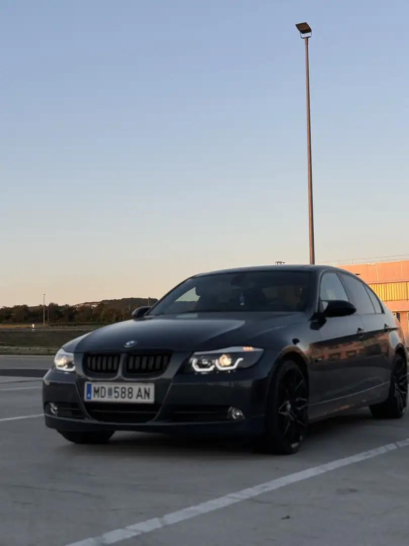 BMW 325 325i Aut. - 1