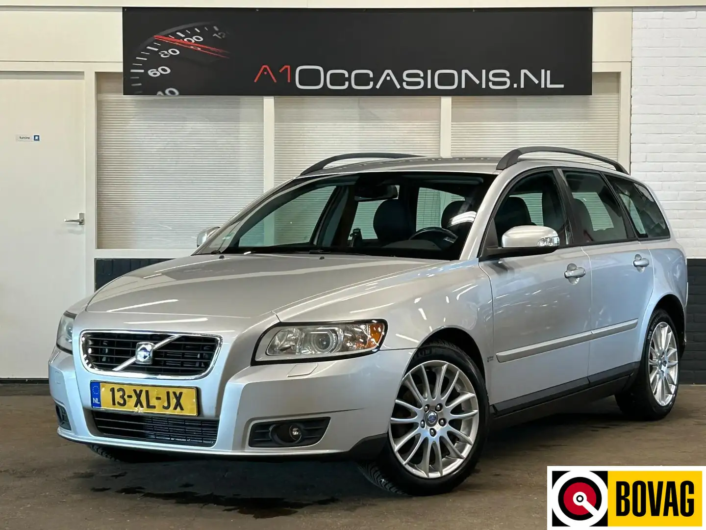 Volvo V50 1.8F Edition I Grau - 1