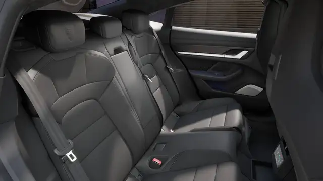 Porsche Taycan view 20