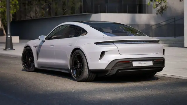 Porsche Taycan view 14