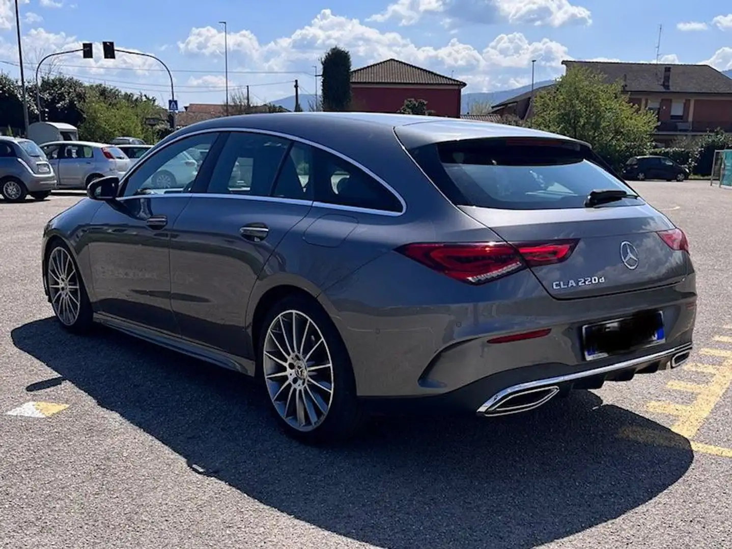 Mercedes-Benz CLA 220 CLA Shooting Brake 220 d Sport auto Grigio - 1