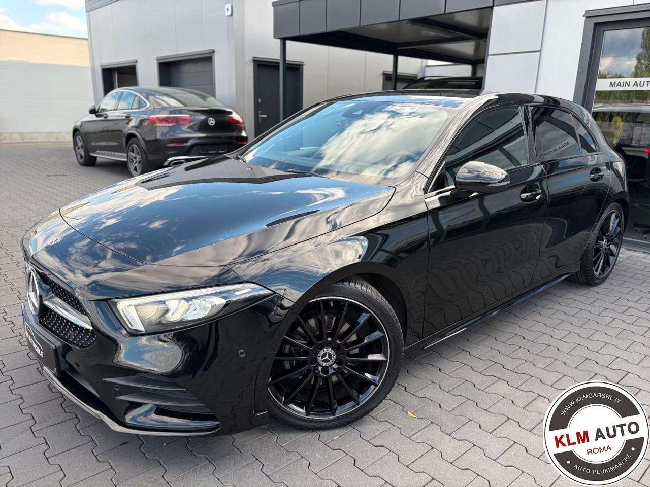 Mercedes-Benz A 200 Premium aut AMG Mbux Pacchetto luci