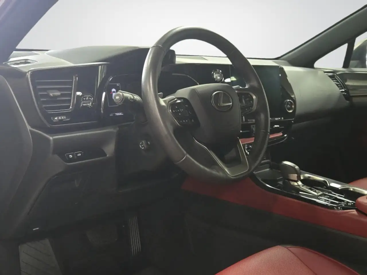 Lexus NX снимка Lexus NX