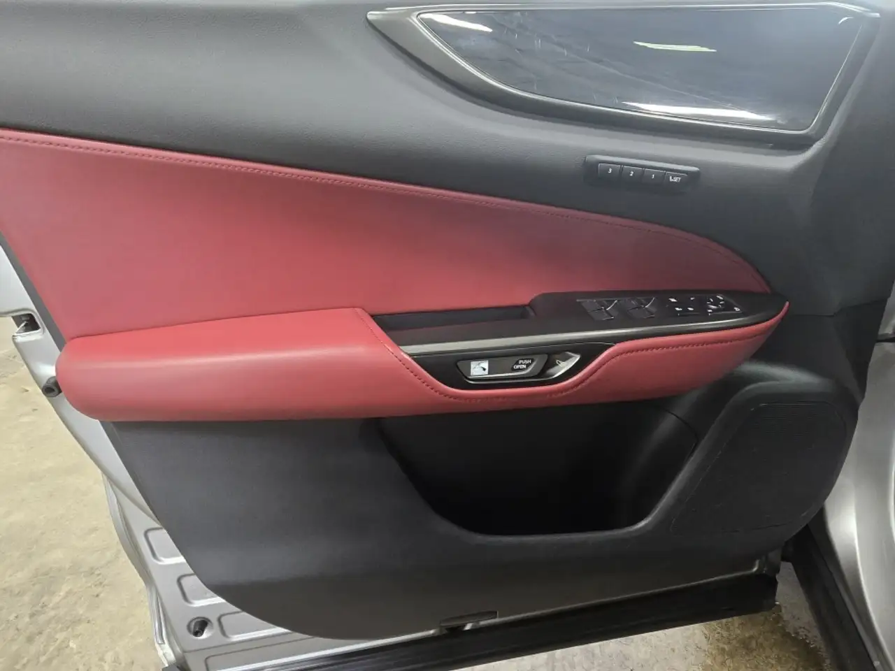 Lexus NX снимка Lexus NX