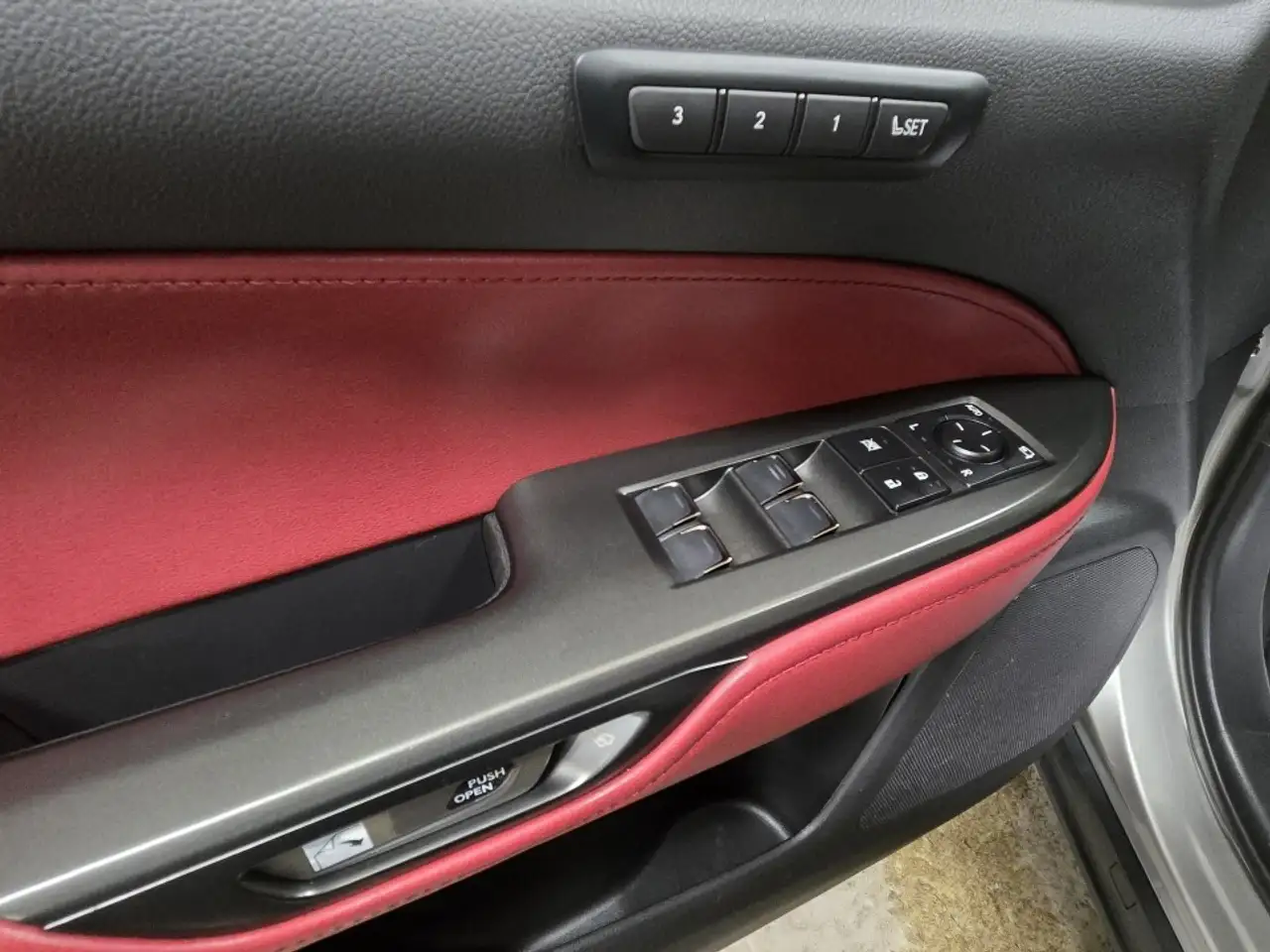 Lexus NX снимка Lexus NX