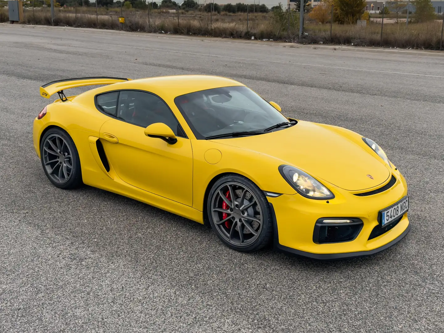 Porsche Cayman Cayman GT4 GT4 Amarillo - 1