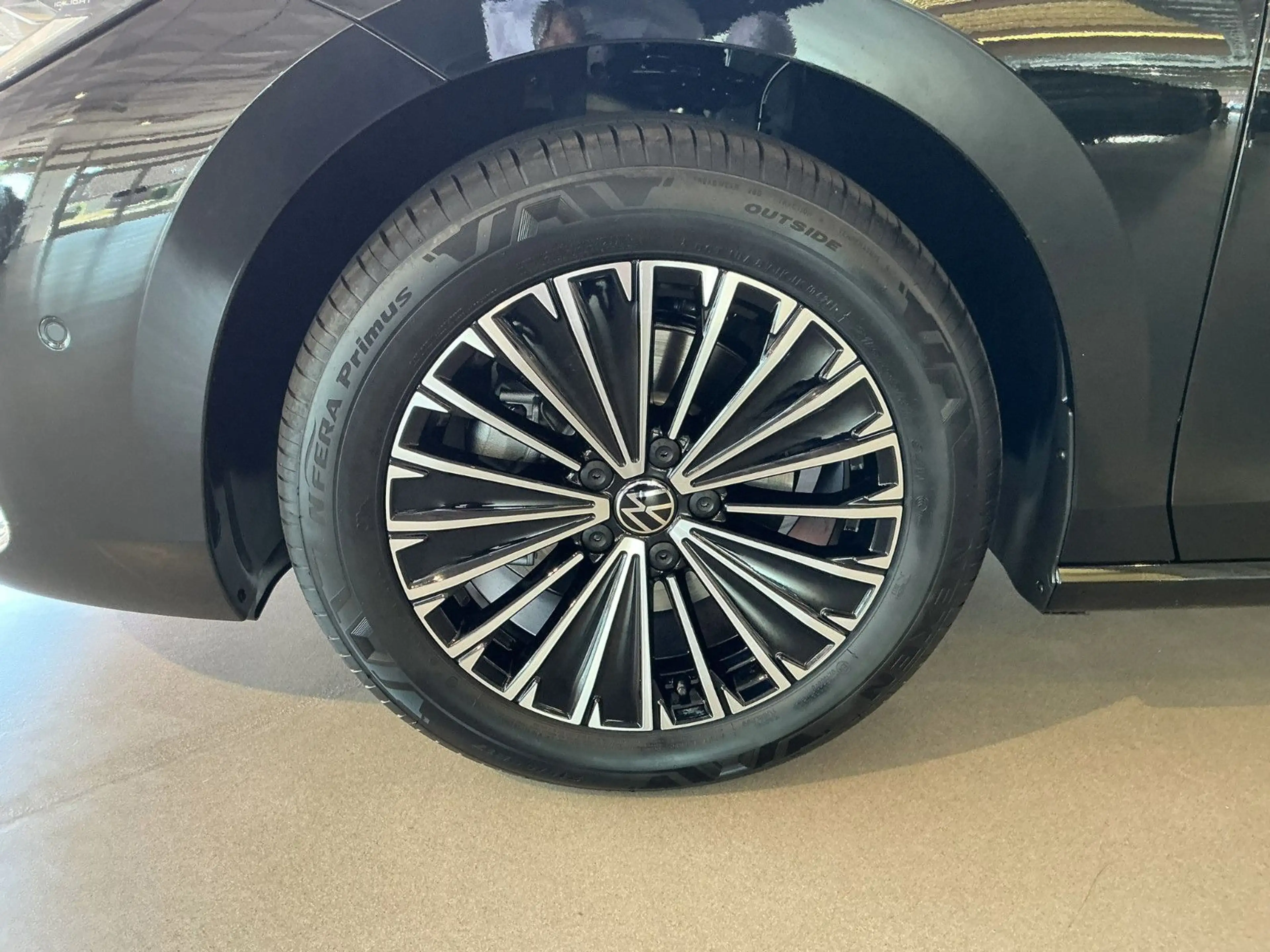 Volkswagen Passat Variant 1.5 TSI DSG Elegance *AHK*Area* — photo 10