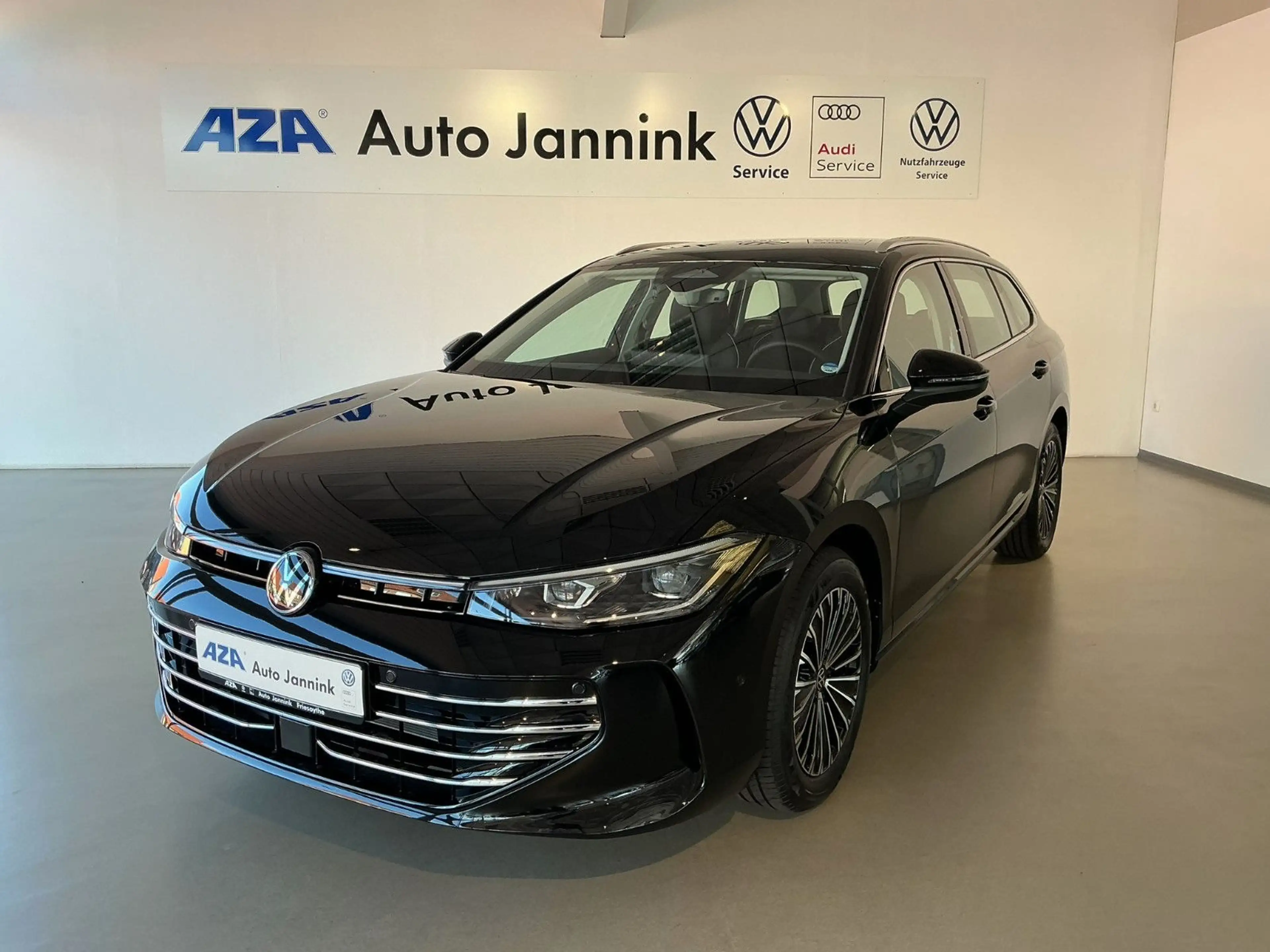 Volkswagen Passat Variant 1.5 TSI DSG Elegance *AHK*Area*