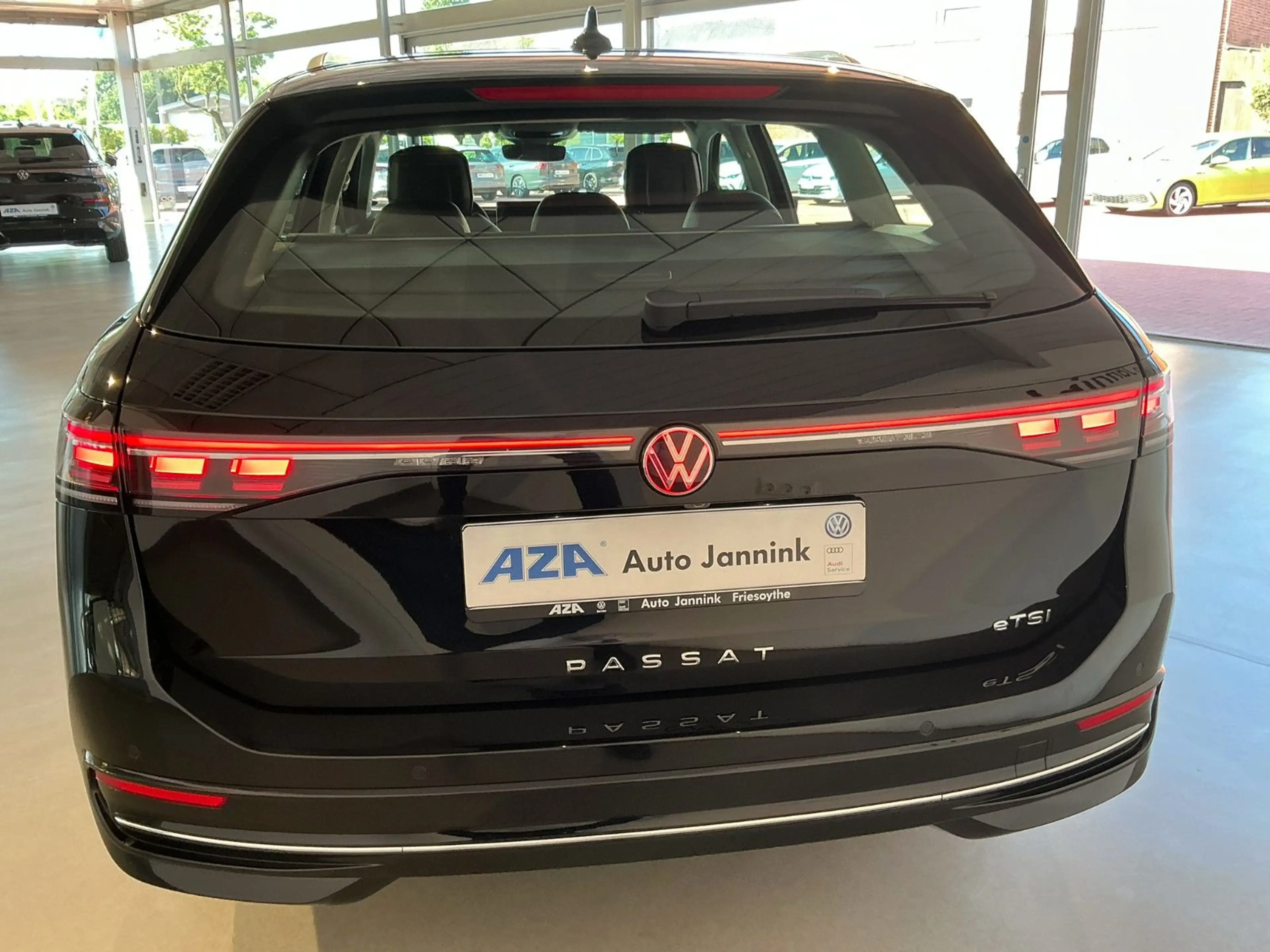 Volkswagen Passat Variant 1.5 TSI DSG Elegance *AHK*Area* — photo 7