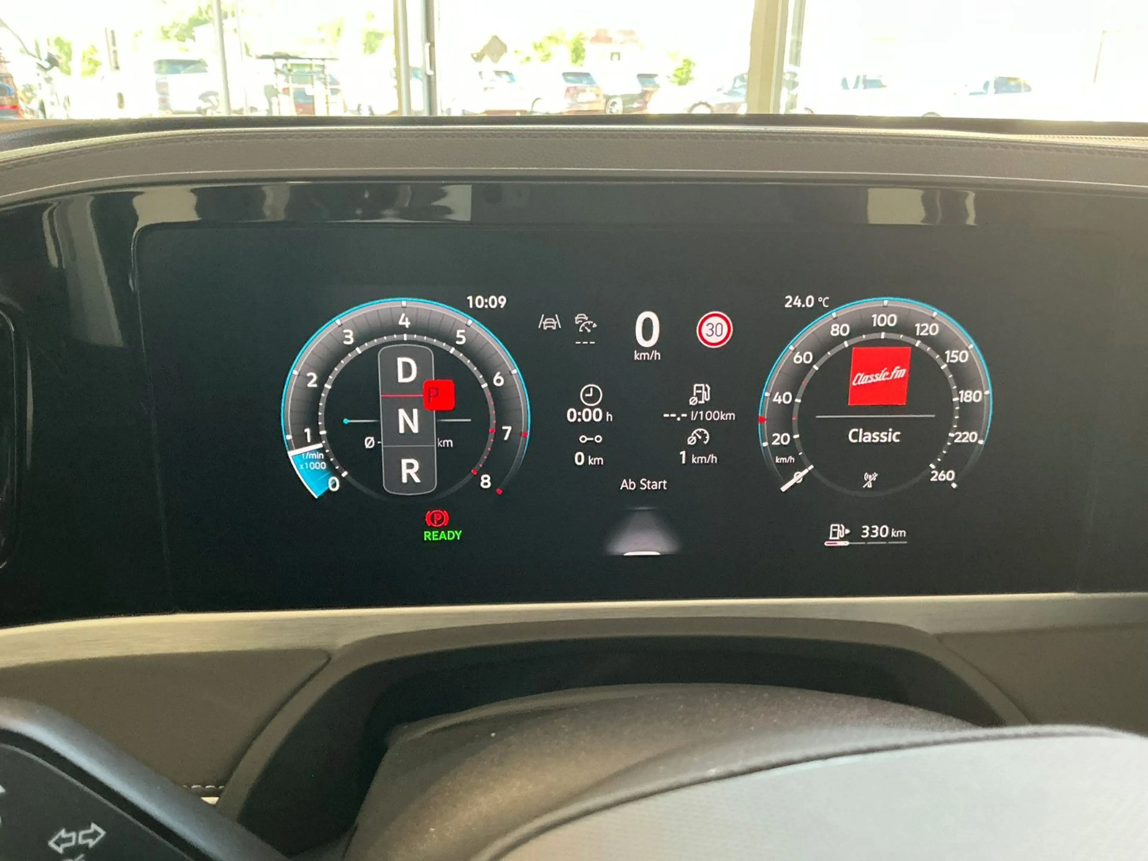 Volkswagen Passat Variant 1.5 TSI DSG Elegance *AHK*Area* — photo 11