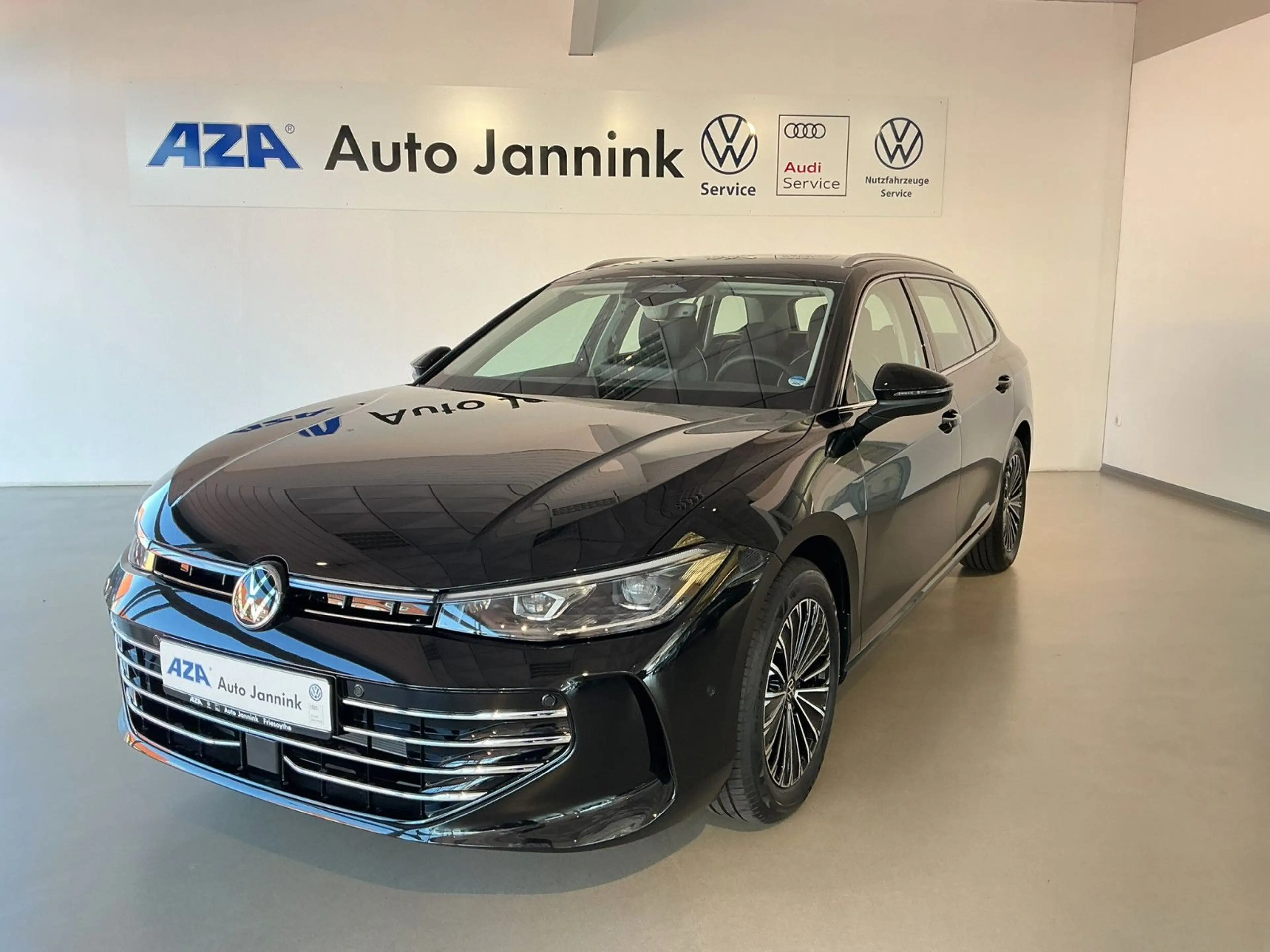 Volkswagen Passat Variant 1.5 TSI DSG Elegance *AHK*Area* — photo 2