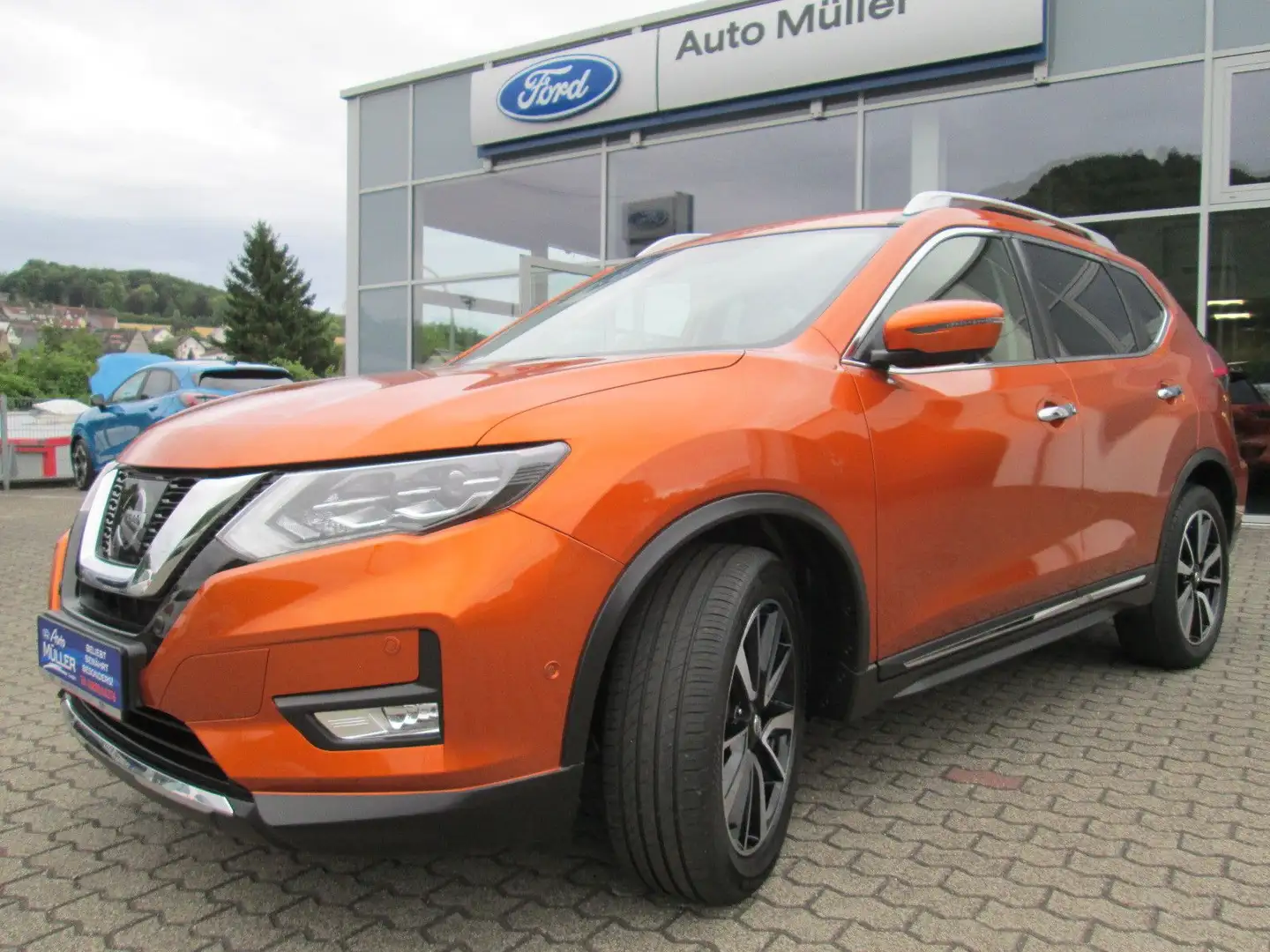 Nissan X-Trail Tekna 4x4 Orange - 1