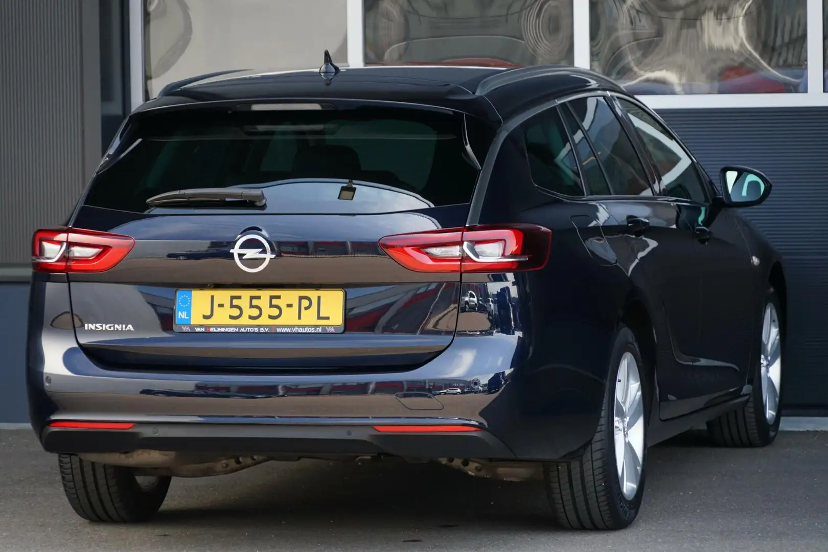 Opel Insignia Sports Tourer 1.5 Turbo Business Executive, NL, le Mavi - 2