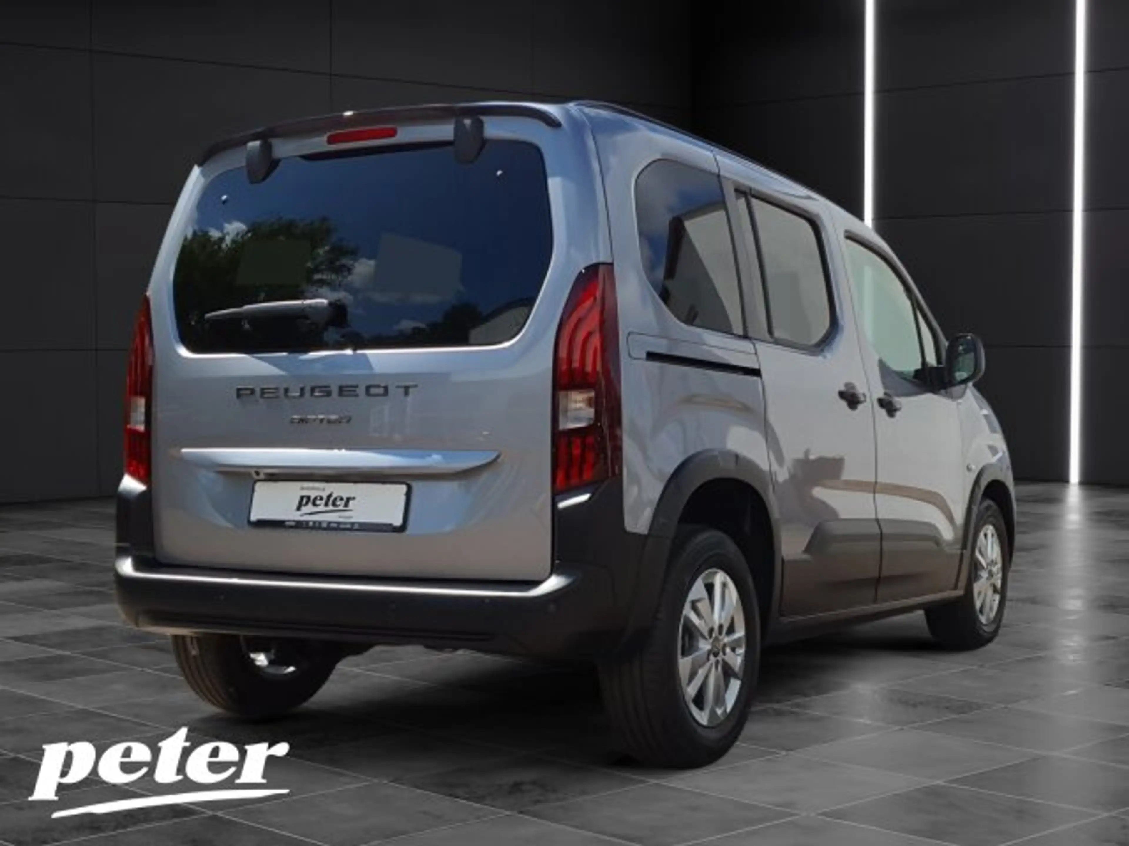 Peugeot Rifter Rifter Allure 100 +180°Kamera+Keyless+FSH+SHZ+ — photo 4