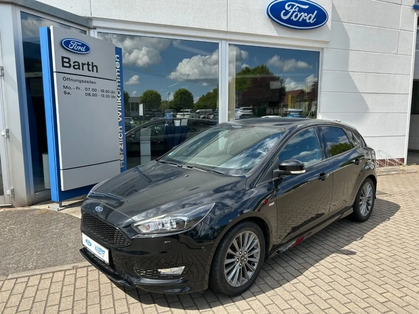 Ford Focus 1.5 EcoBoost ST-Line Kühlwasserverbrauch Чорний - 2