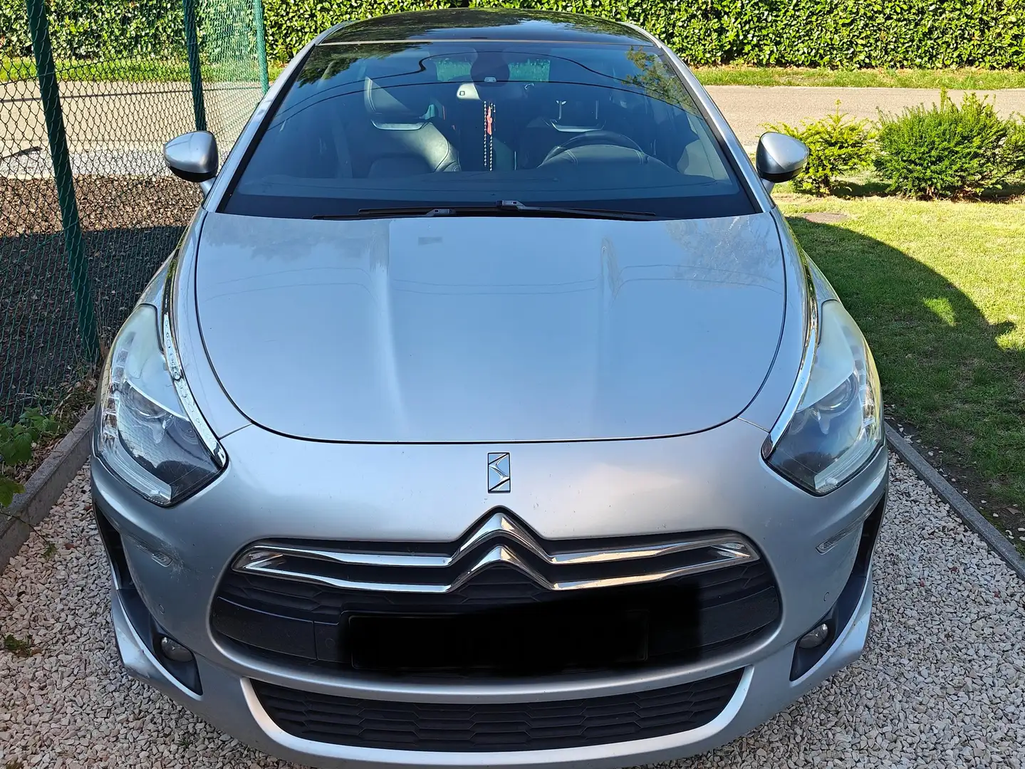 Citroen DS5 DS5 2.0 HDi 120 SoChic Zilver - 2