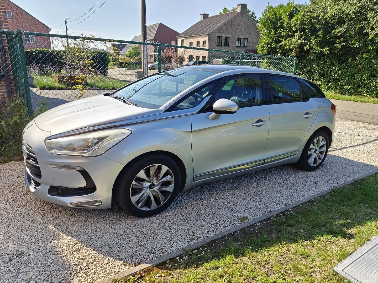 Citroen DS5 DS5 2.0 HDi 120 SoChic Silver - 1