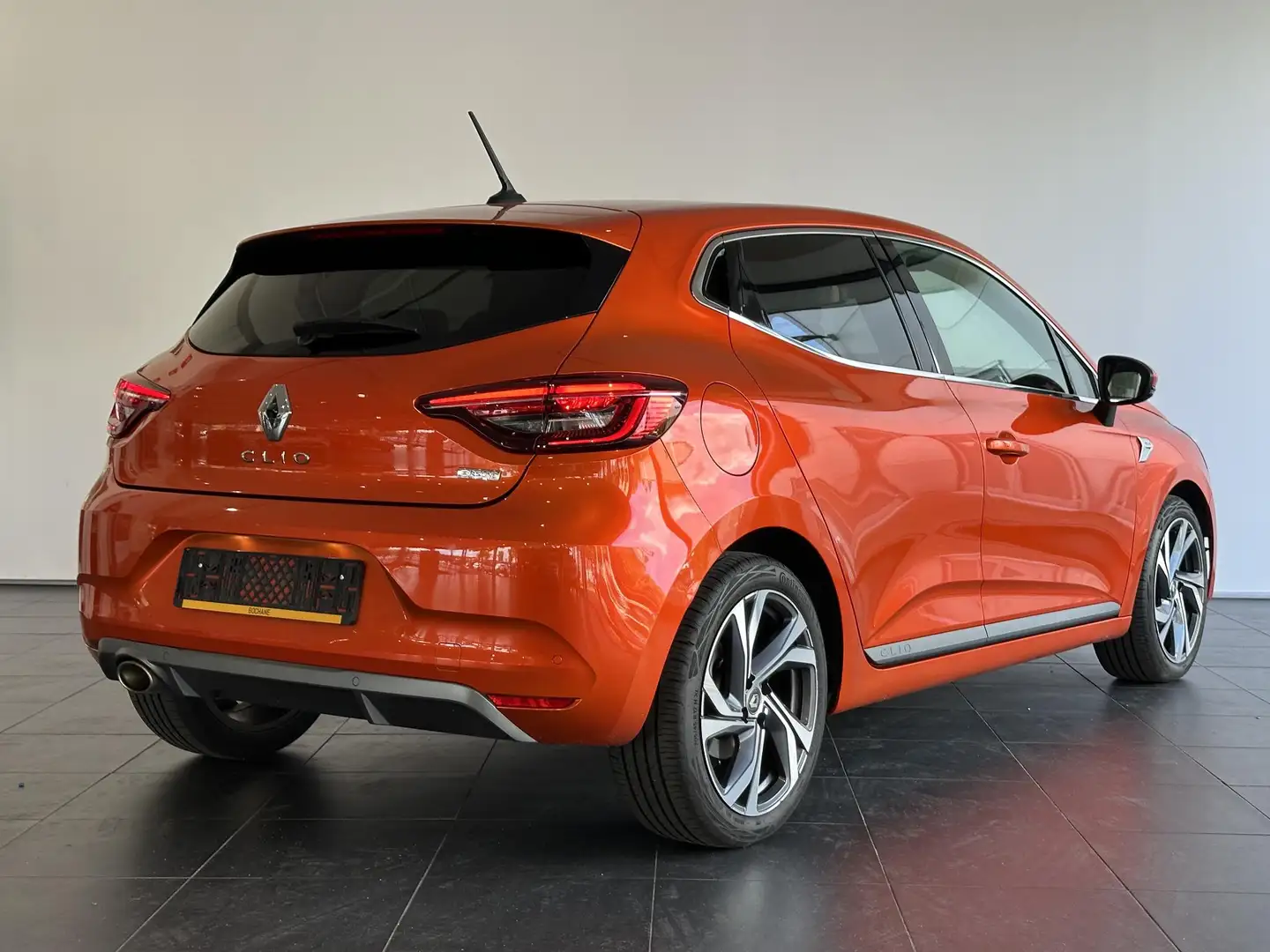 Renault Clio 1.3 TCe 130 R.S. Line | NAVIGATIE | ACHTERUITIJCAM Orange - 2