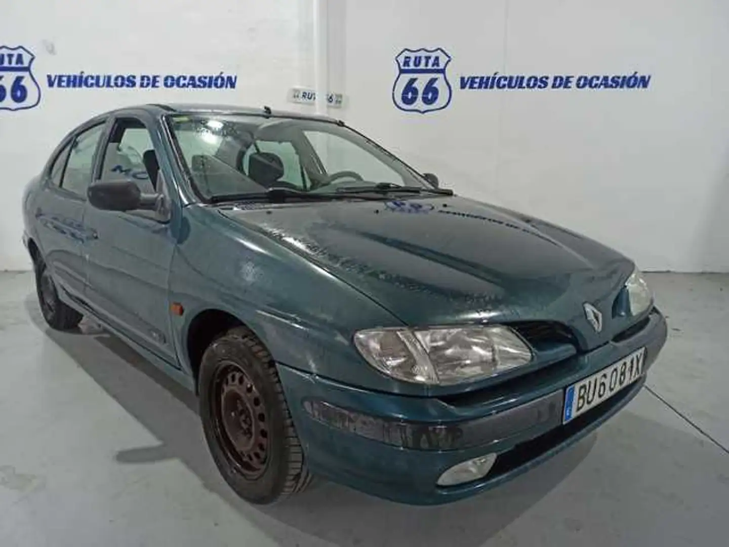 Renault Megane Classic 1.9D Alizé Grün - 2