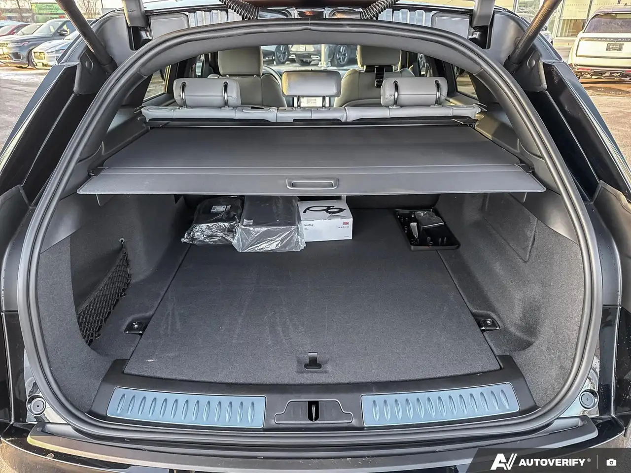 Land Rover Range Rover Velar снимка Land Rover Range Rover Velar