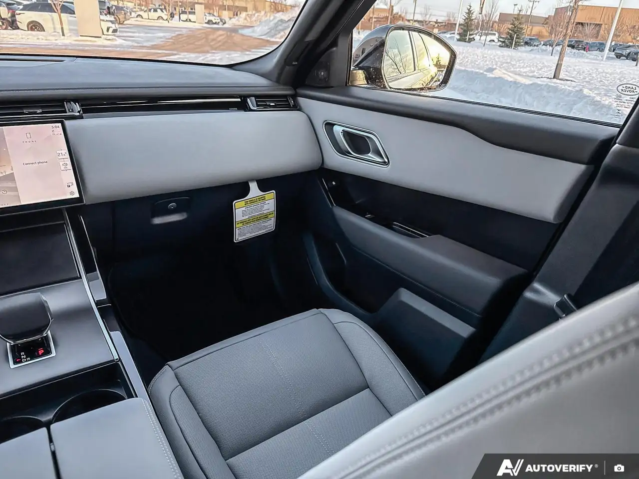 Land Rover Range Rover Velar снимка Land Rover Range Rover Velar