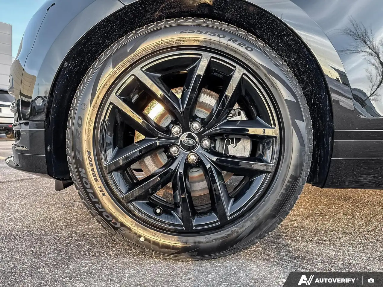 Land Rover Range Rover Velar снимка Land Rover Range Rover Velar