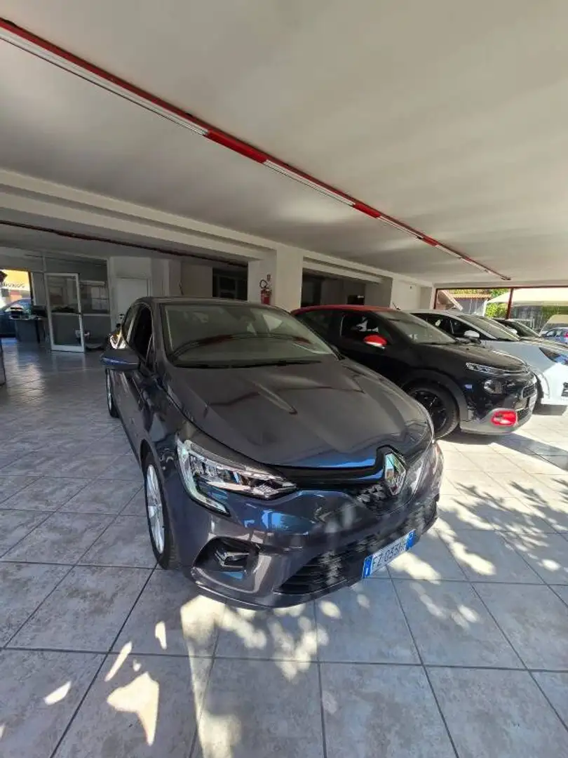 Renault Clio 1.0 tce Business 100cv - 1