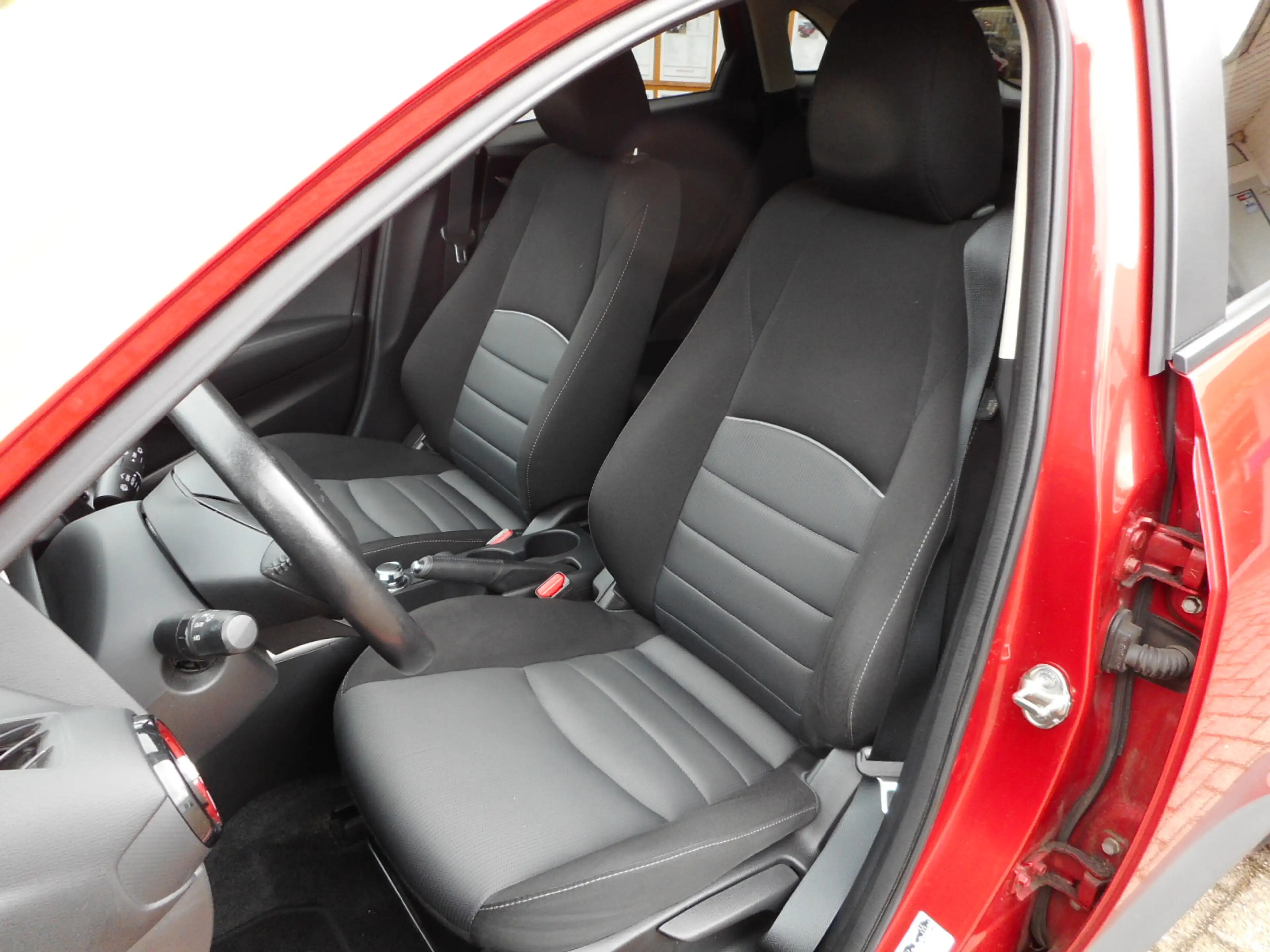 Mazda CX-3 2.0 SkyActiv-G 120 TS+ — photo 12