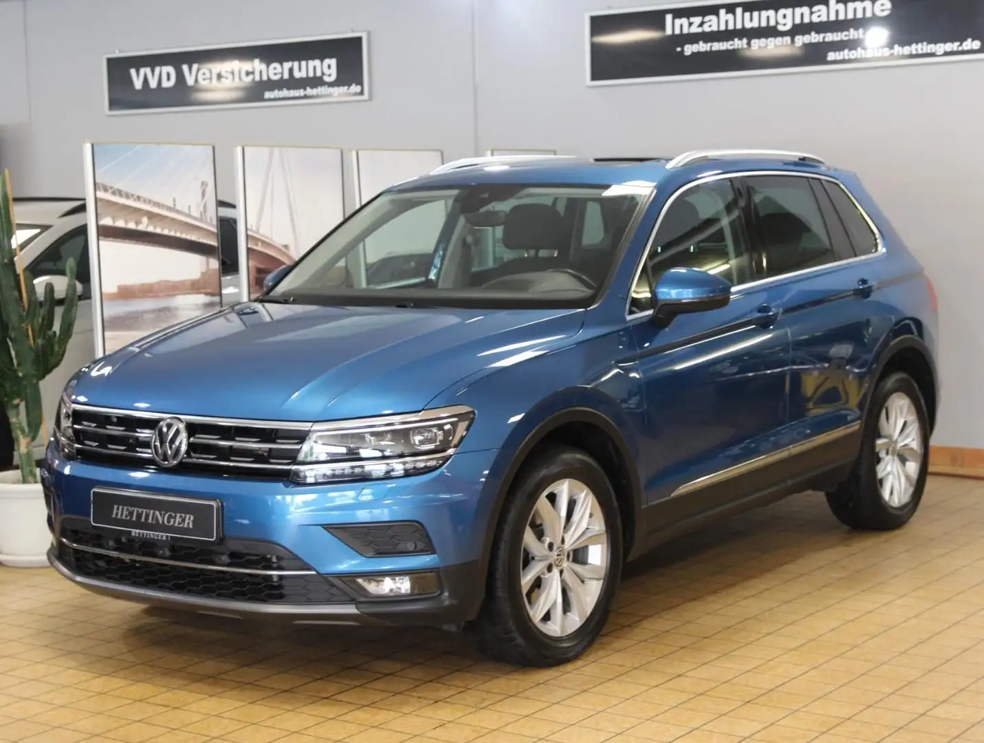 Volkswagen Tiguan Highline 2.0 TDI DSG 4Motion,360,Pano,LED Bleu - 1
