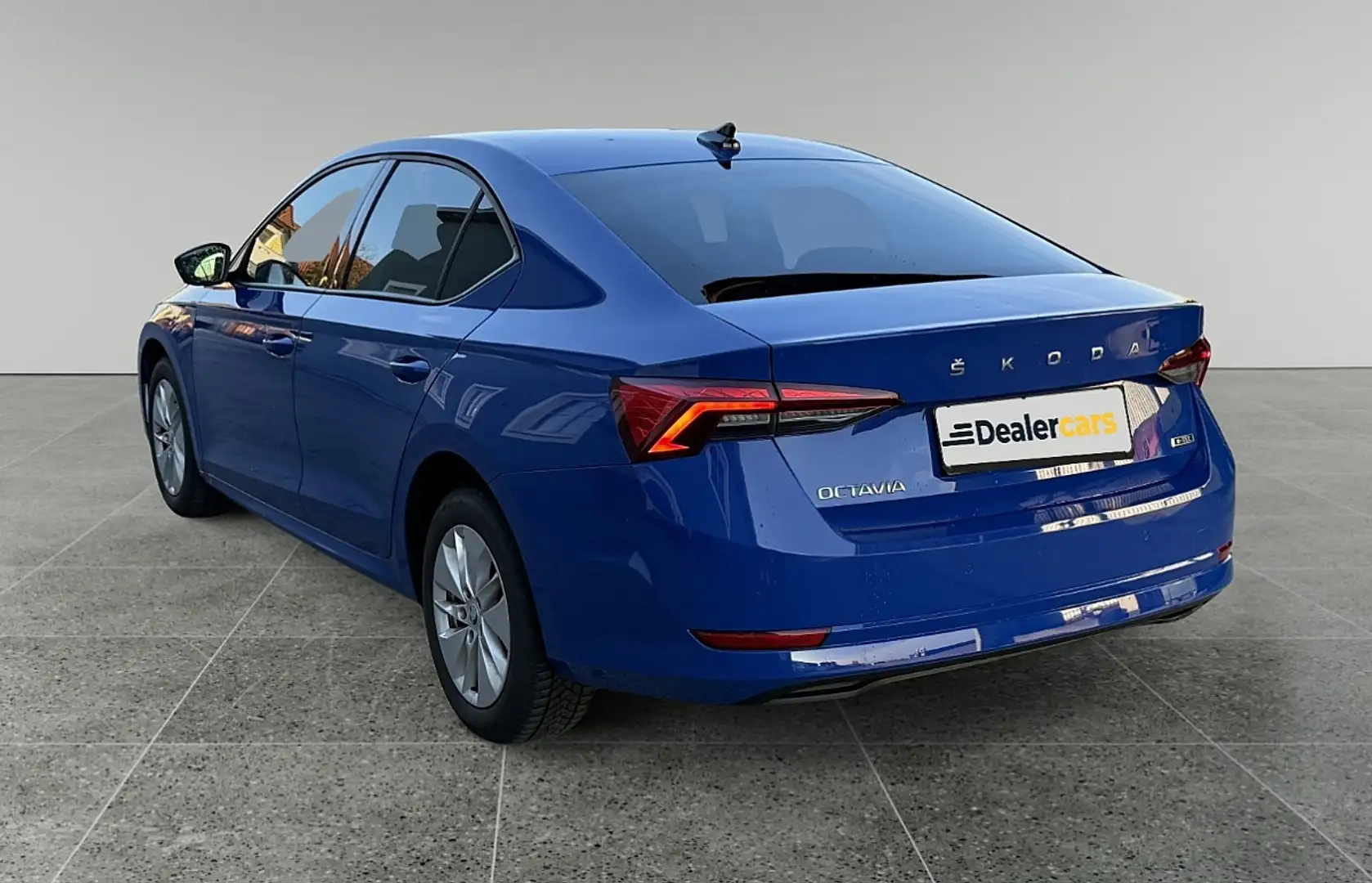 Skoda Octavia 1,5 TSI e-TEC Ambition DSG Blau - 2