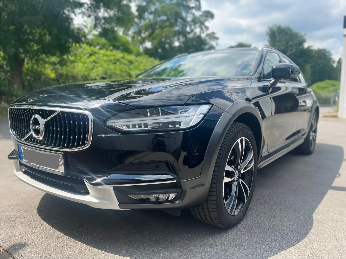 Volvo V90 Cross Country D4 AWD Geartronic Pro - 1