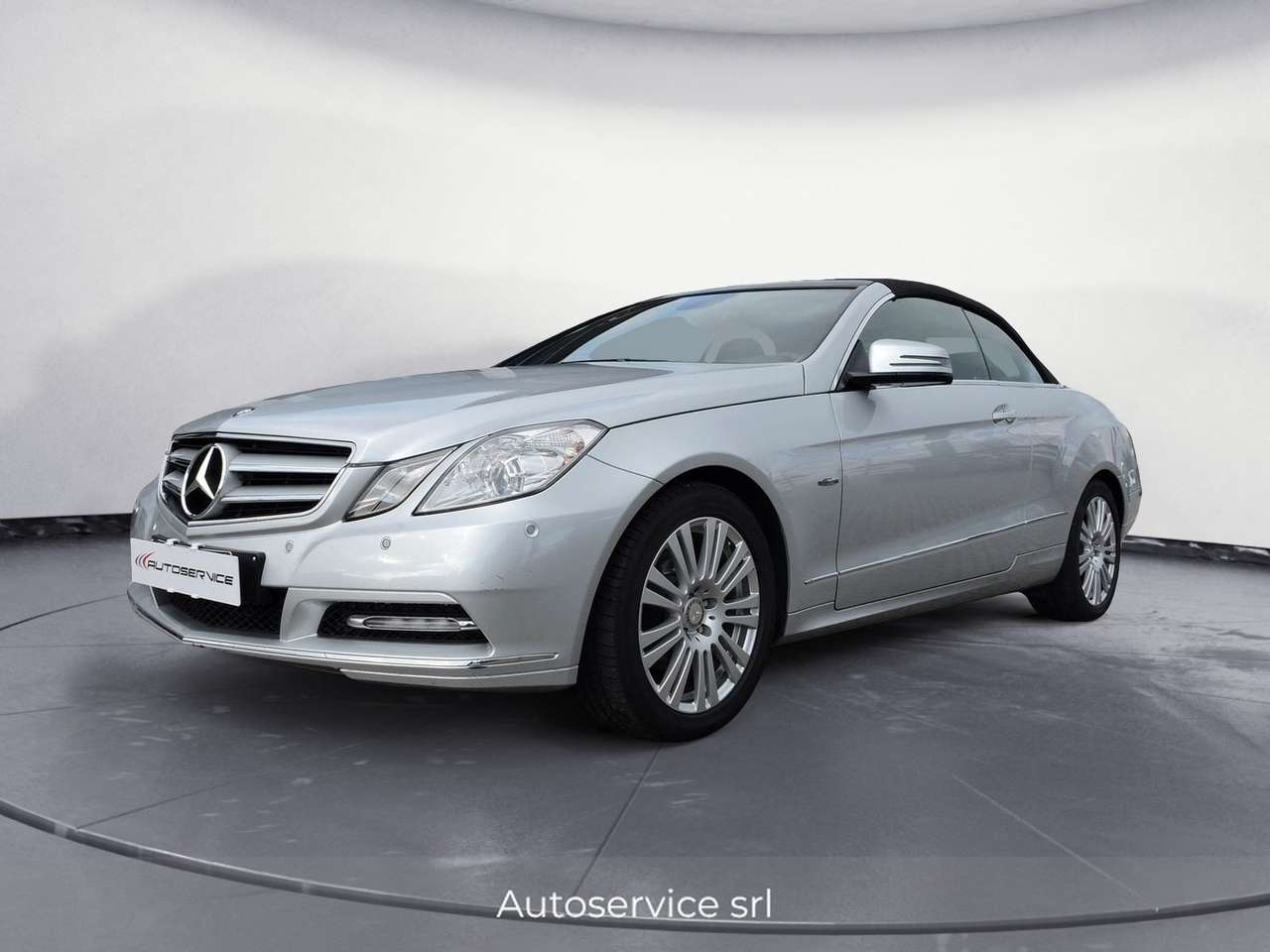 Mercedes-Benz E 220 220 CDI BlueEFFICIENCY AUT (conto vendita)