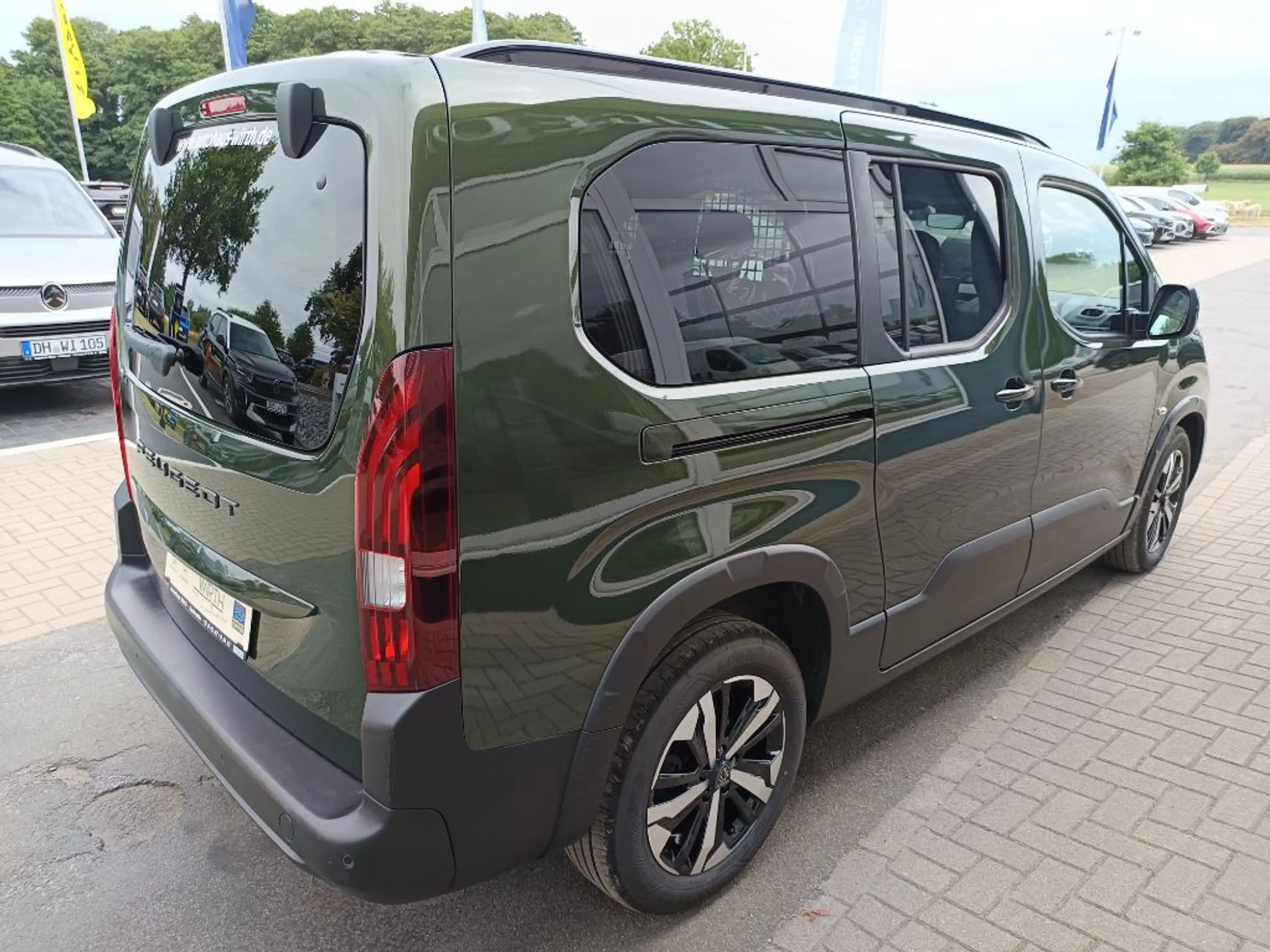 Peugeot Rifter L2 HDI 130 EAT8 Allure ACC+KLIMAAUT.+KAMERA — photo 3