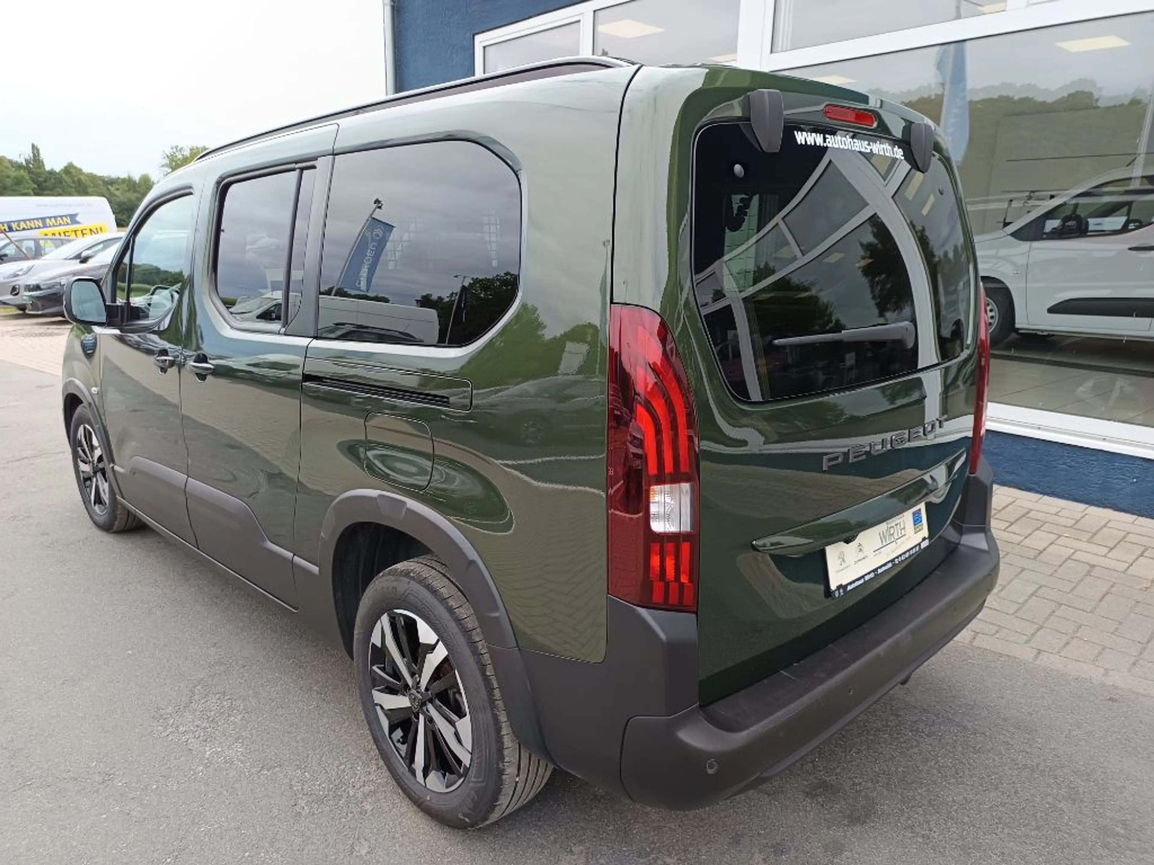 Peugeot Rifter L2 HDI 130 EAT8 Allure ACC+KLIMAAUT.+KAMERA — photo 4